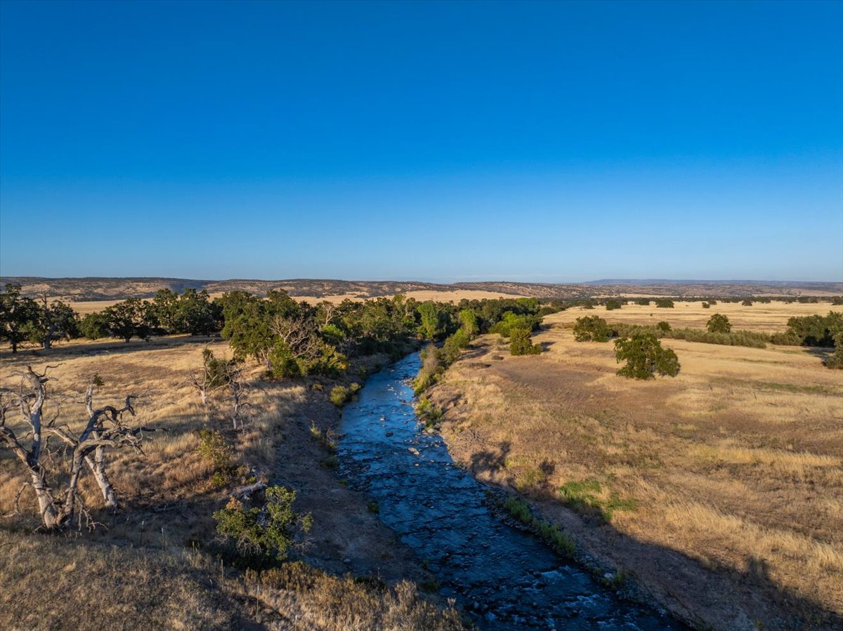 Listing Image 85
