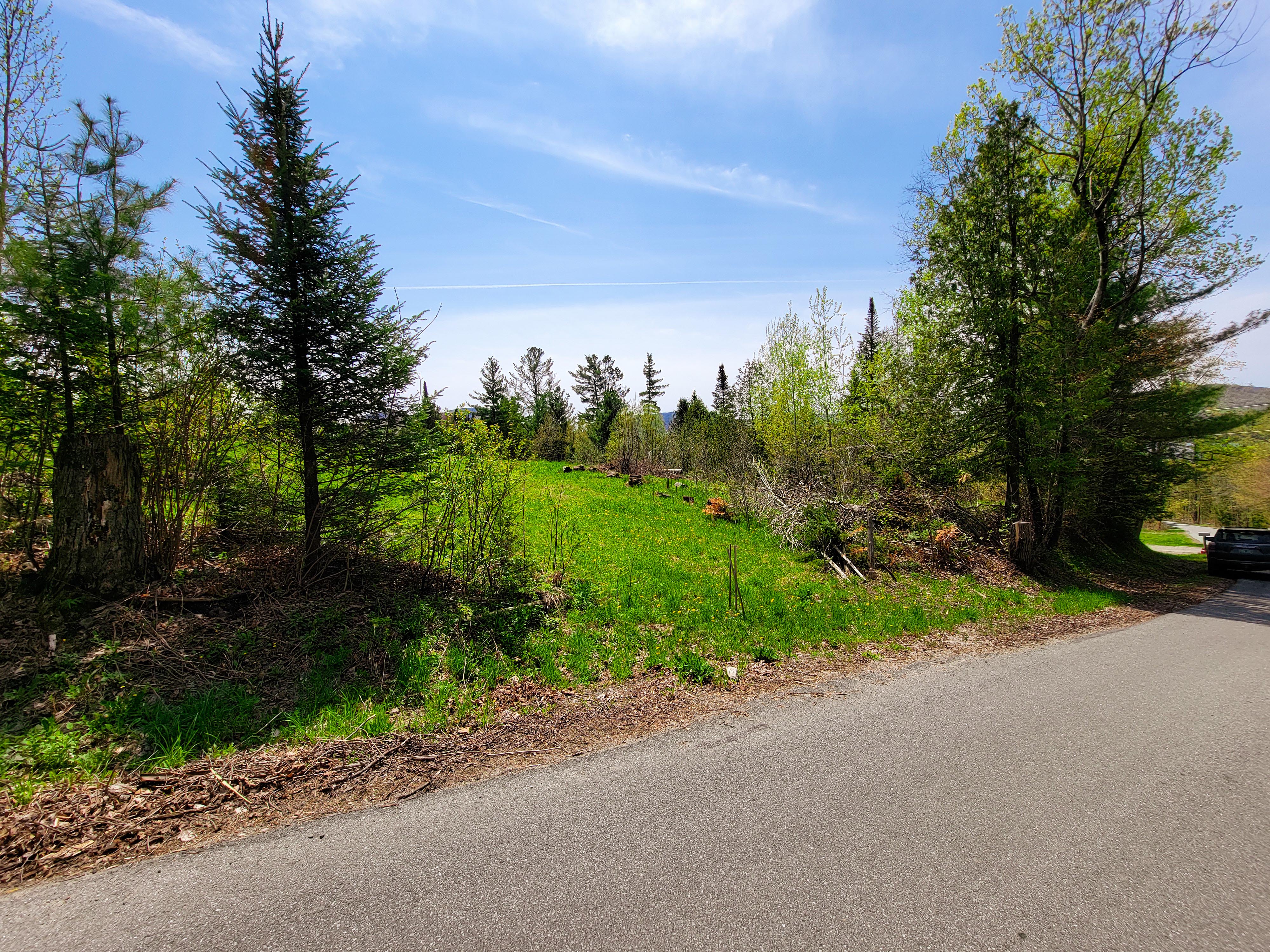 350 Hinton Hill Rd - Westmore