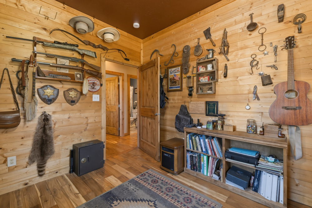 Listing Image 59