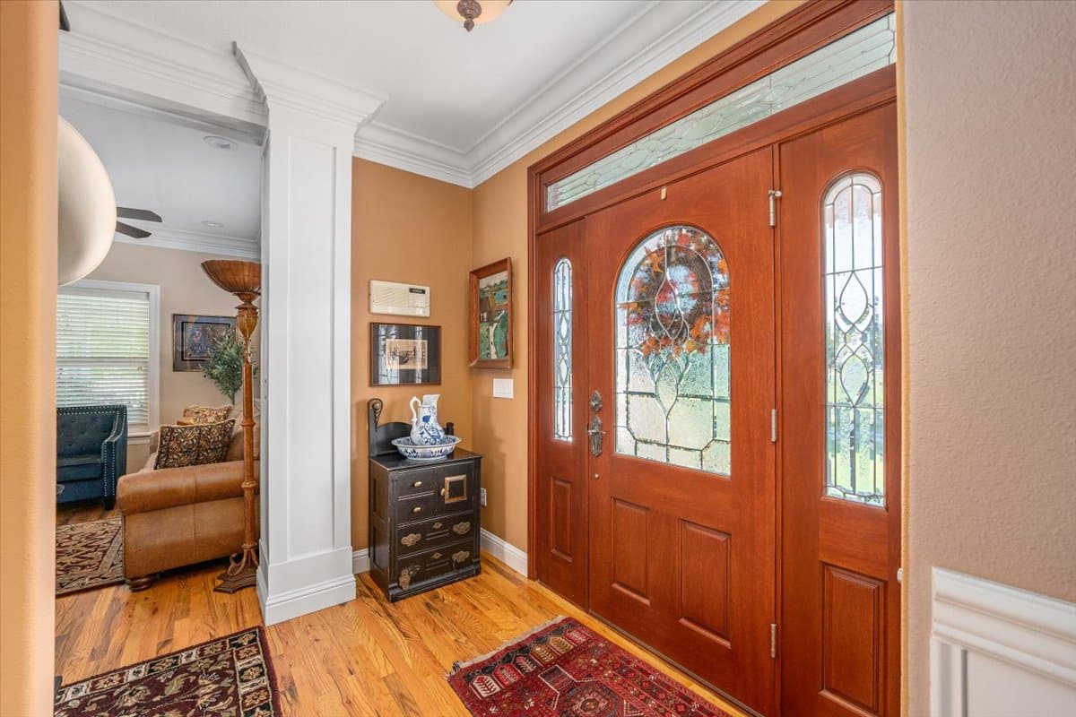 Listing Image 11