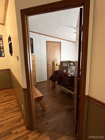 Listing Image 82