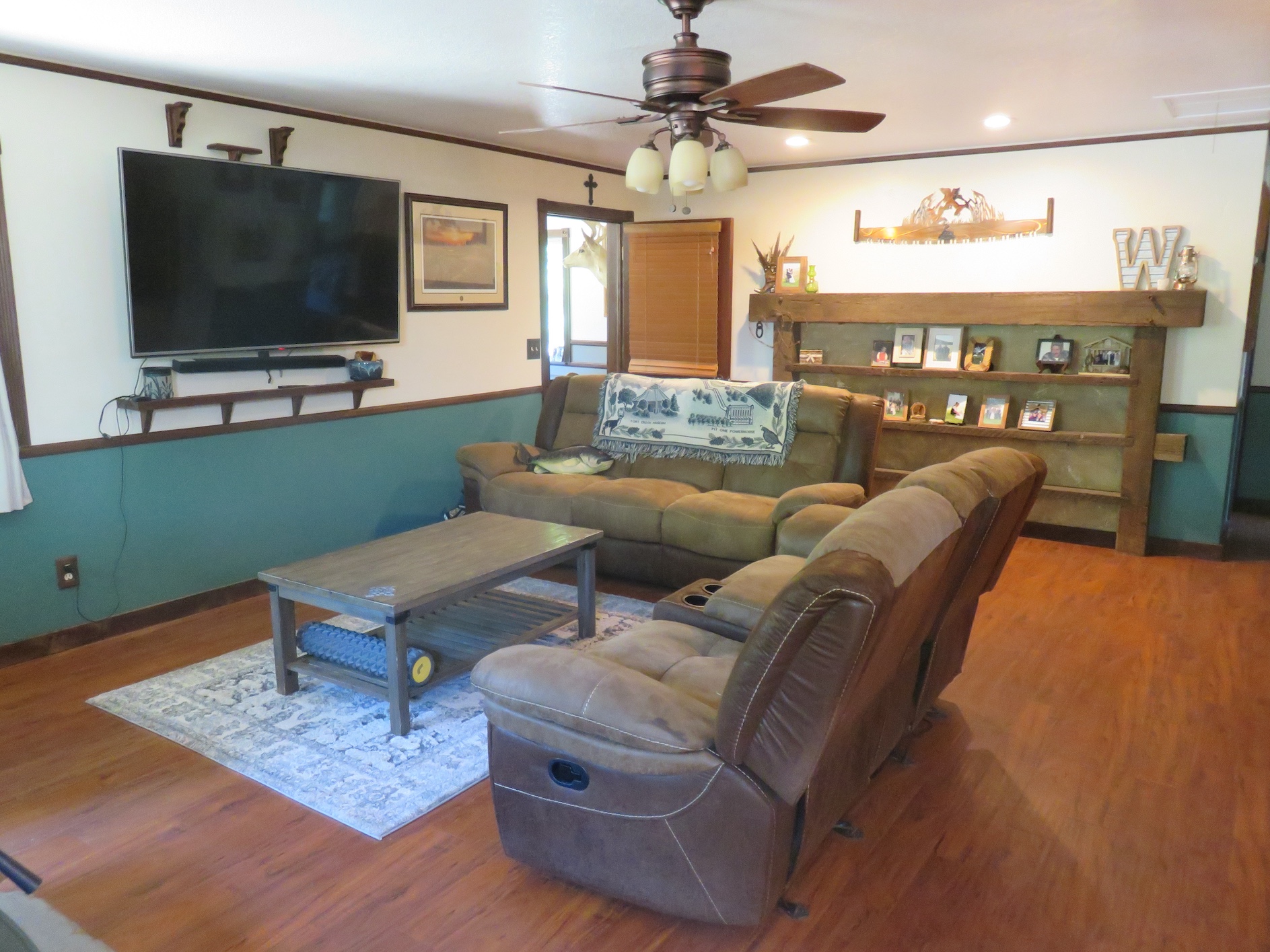 Listing Image 9