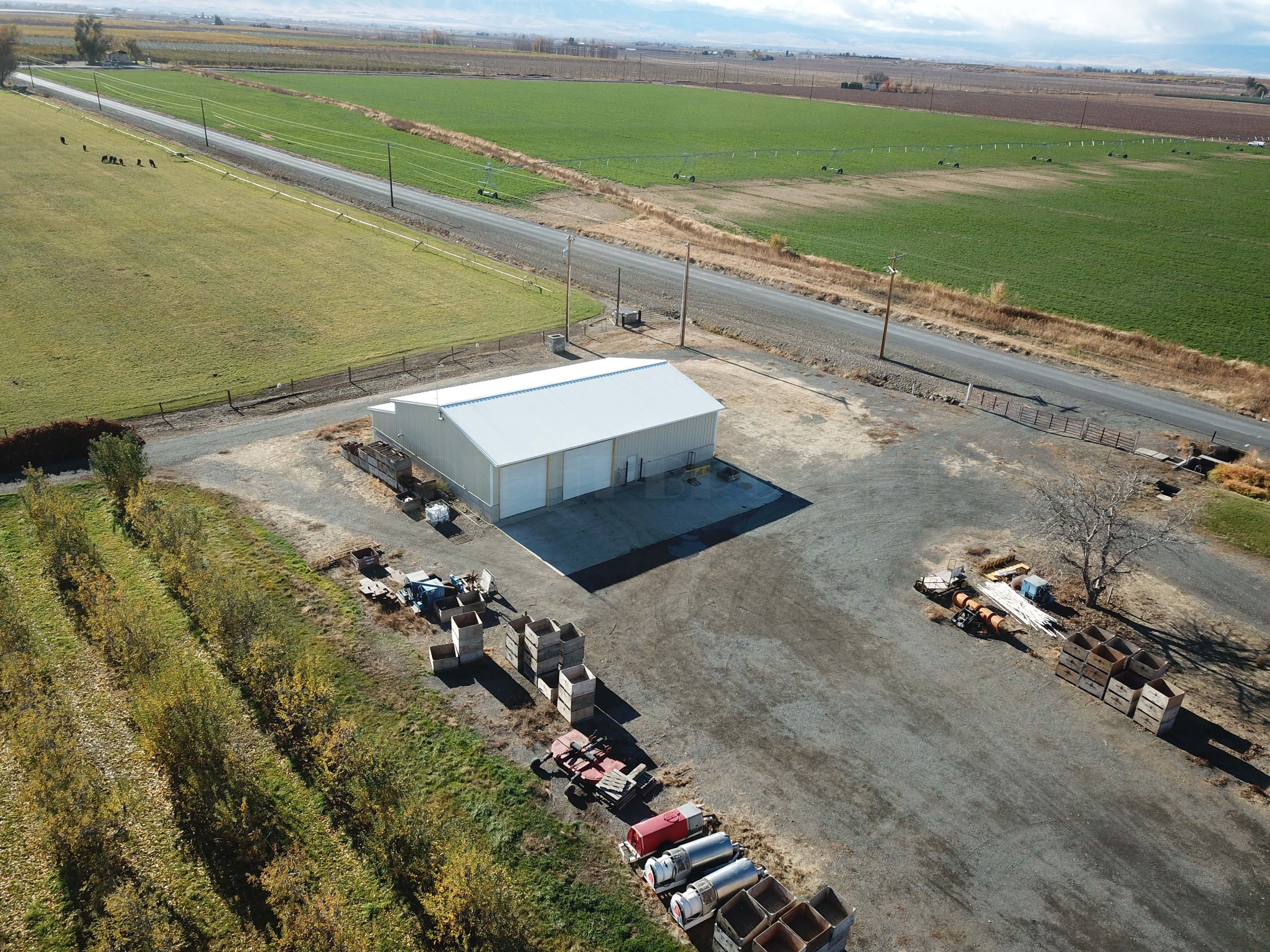 Apple Orchard w Equipment, House and Shops!
