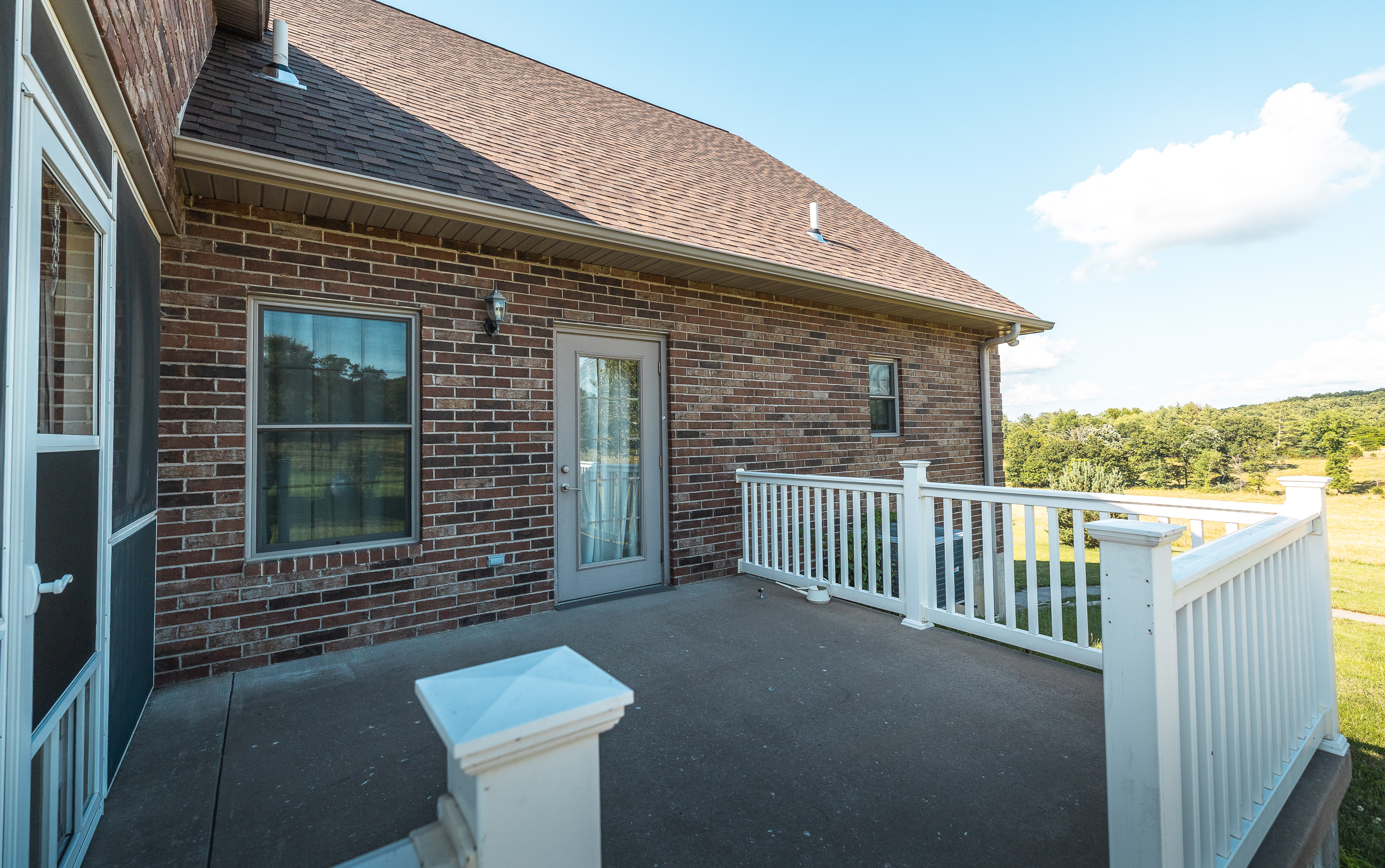 Listing Image 41