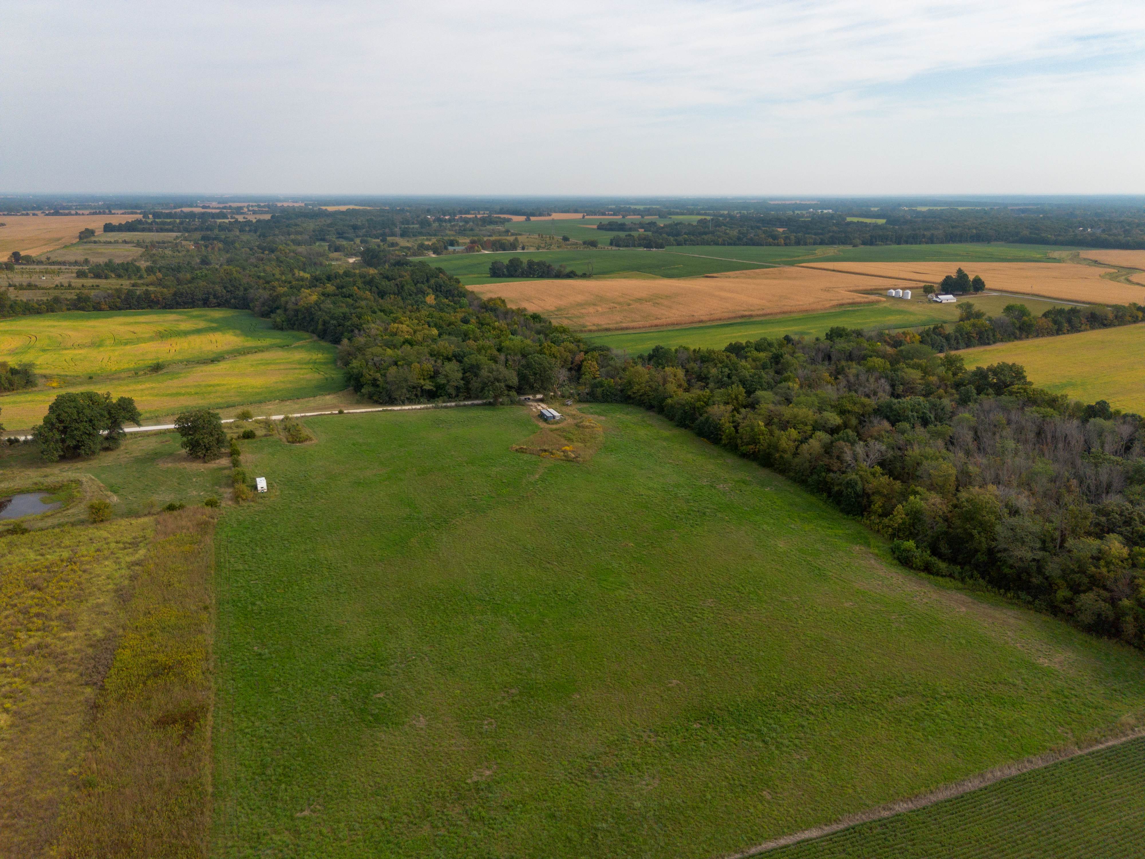 Listing Image 16