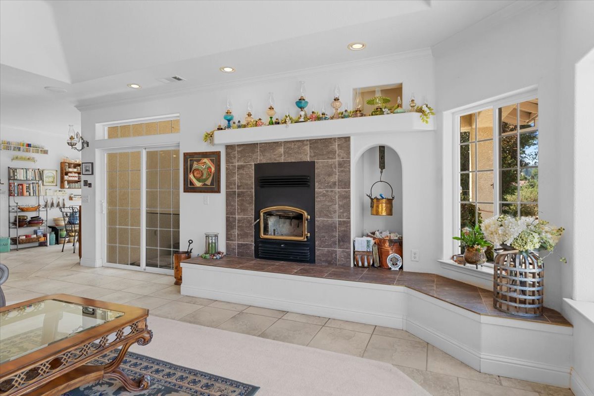 Alger Vineyards and More