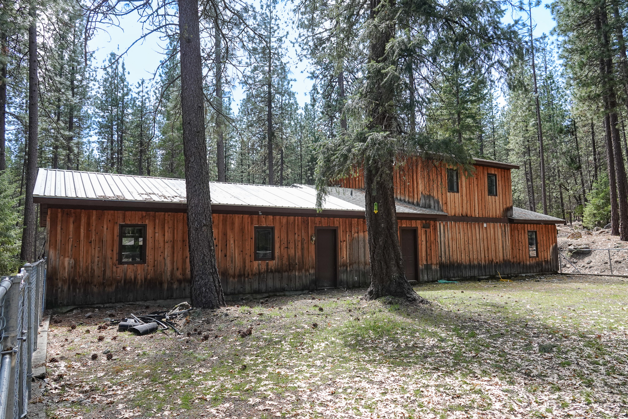 Sniktaw Creek House