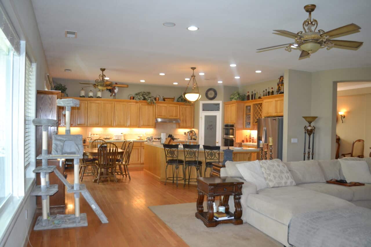 Listing Image 22