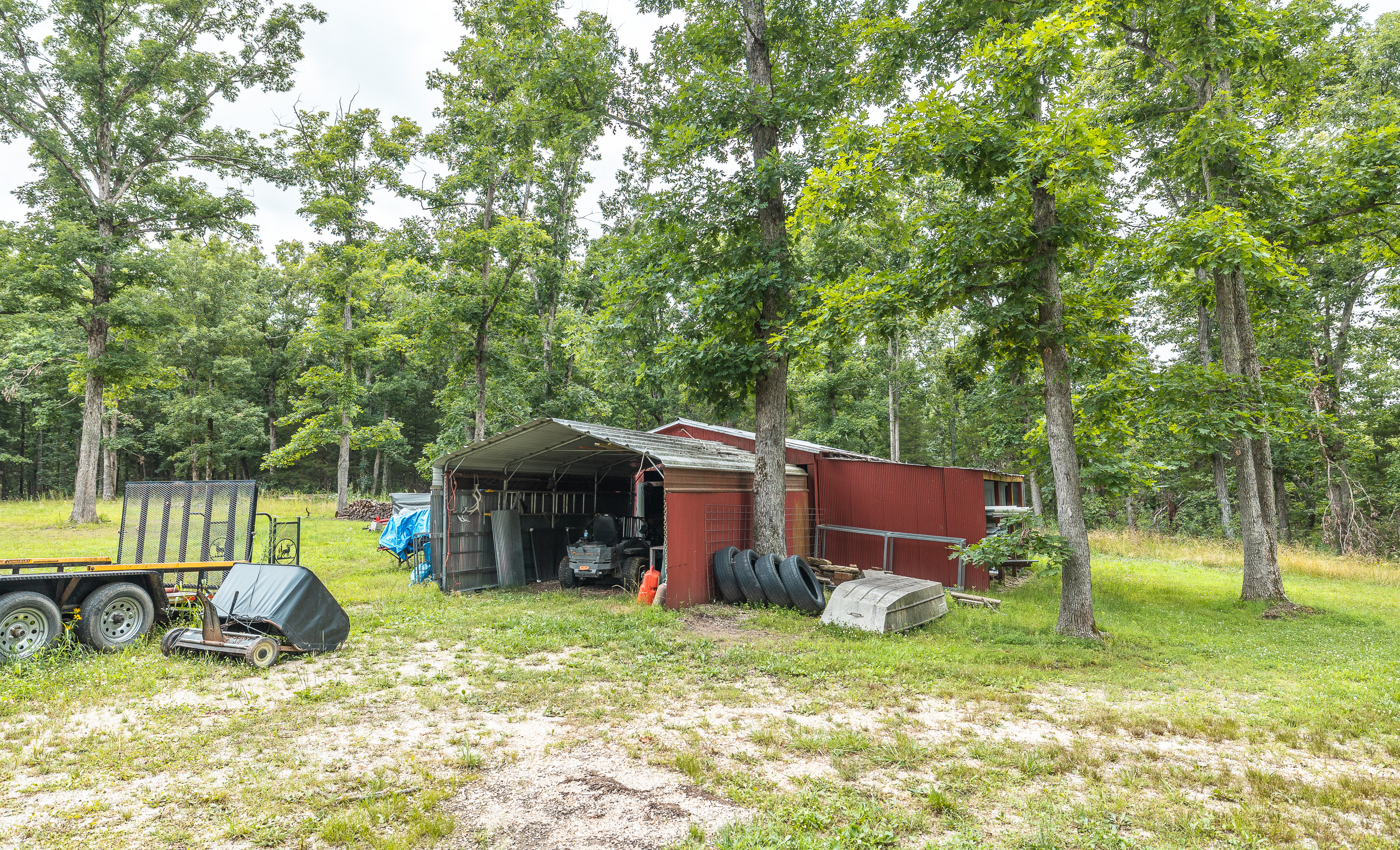 Pleasant Ridge Lake & Home