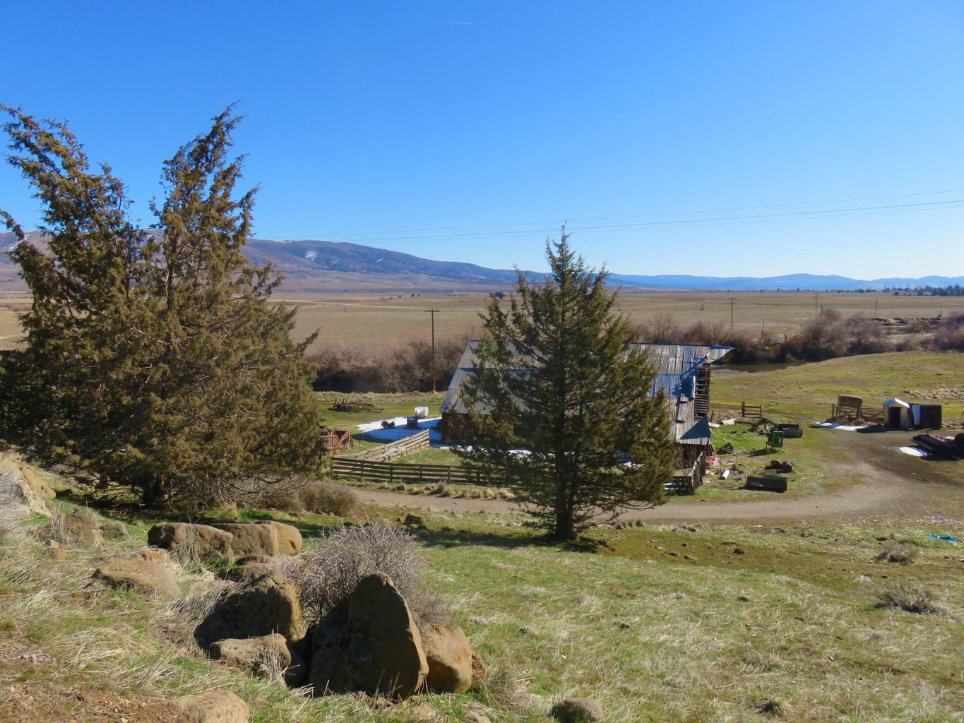 Lennon Lookout Ranch