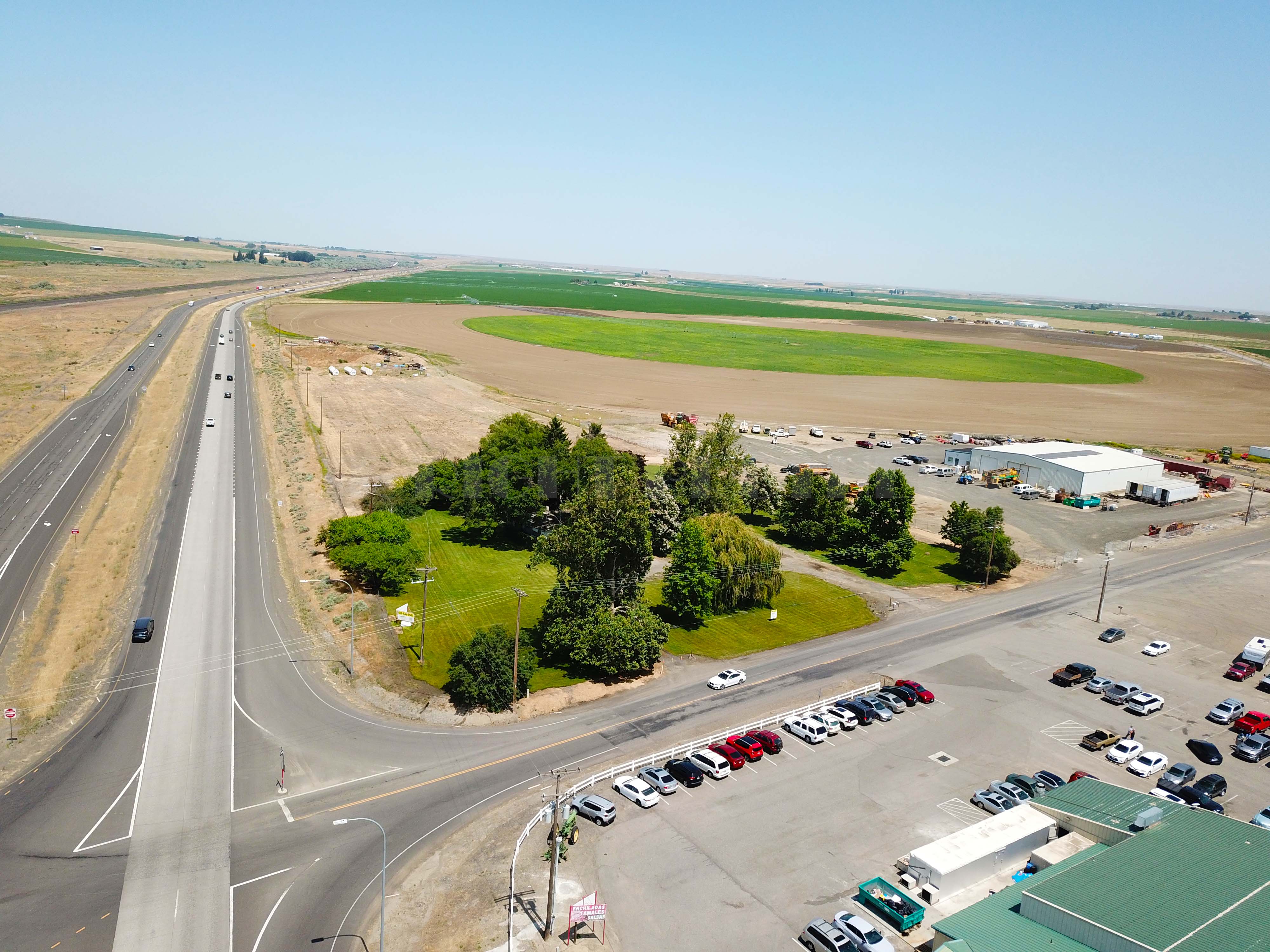 Freeway Frontage in the county!