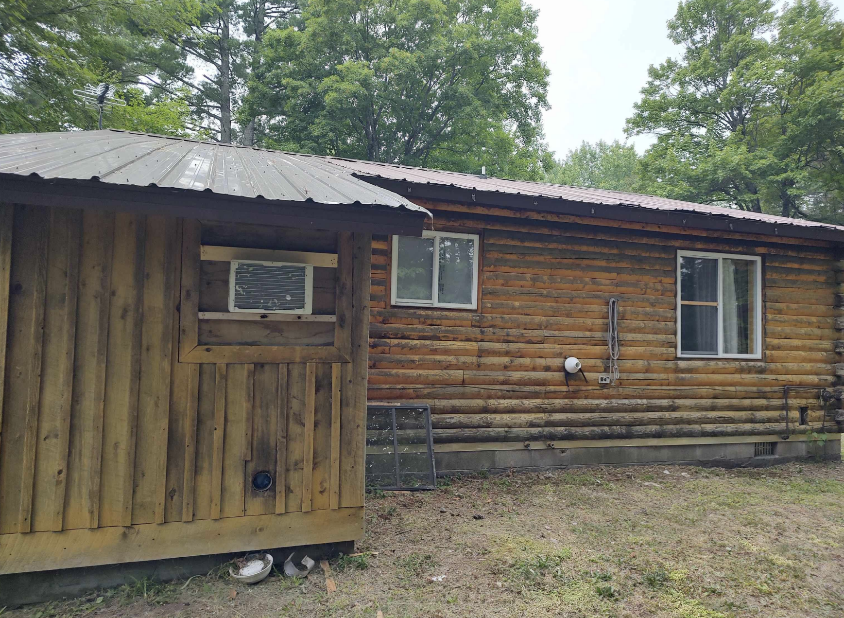 Baraga Wilderness Retreat 50185589