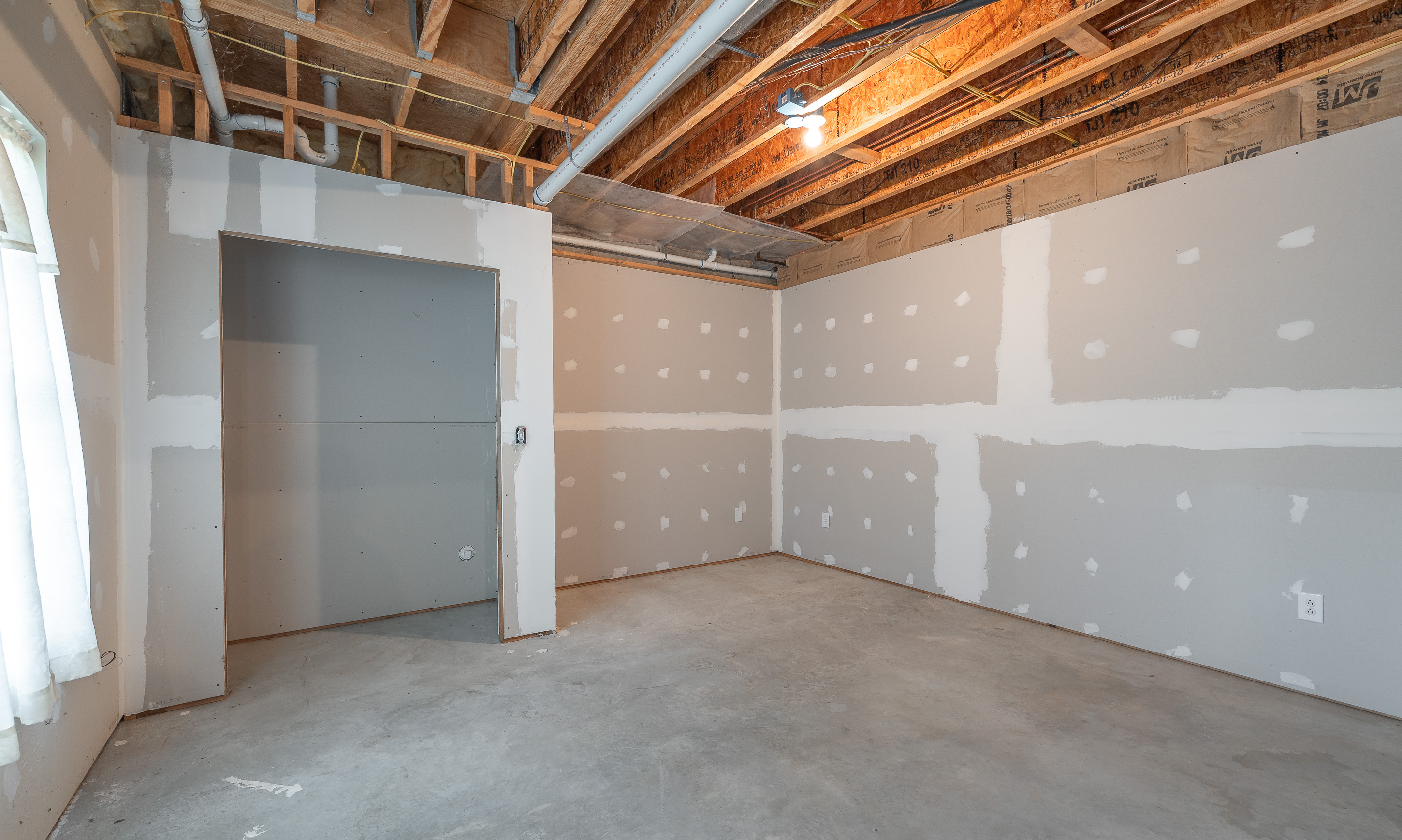 Listing Image 33