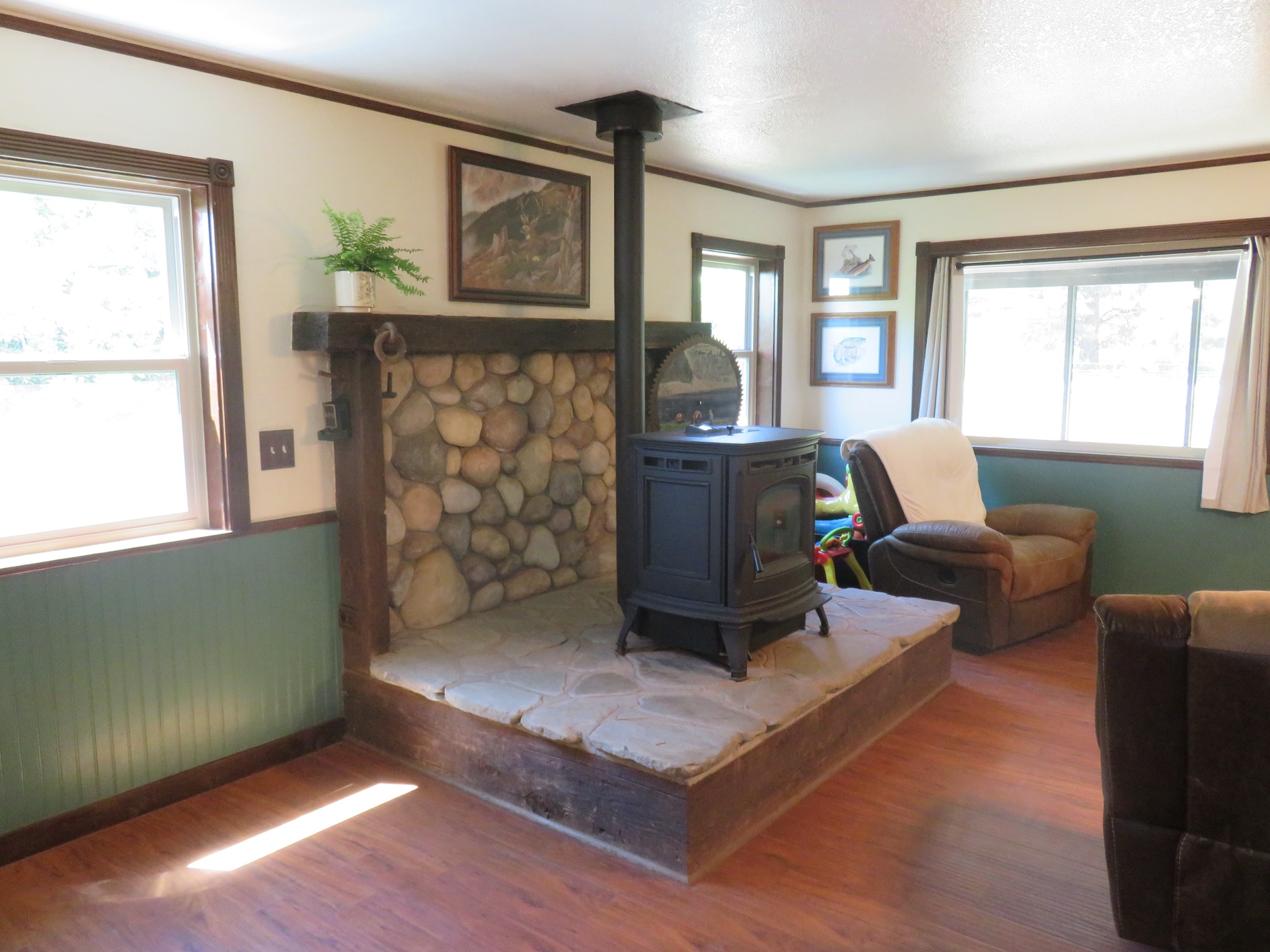 Listing Image 10