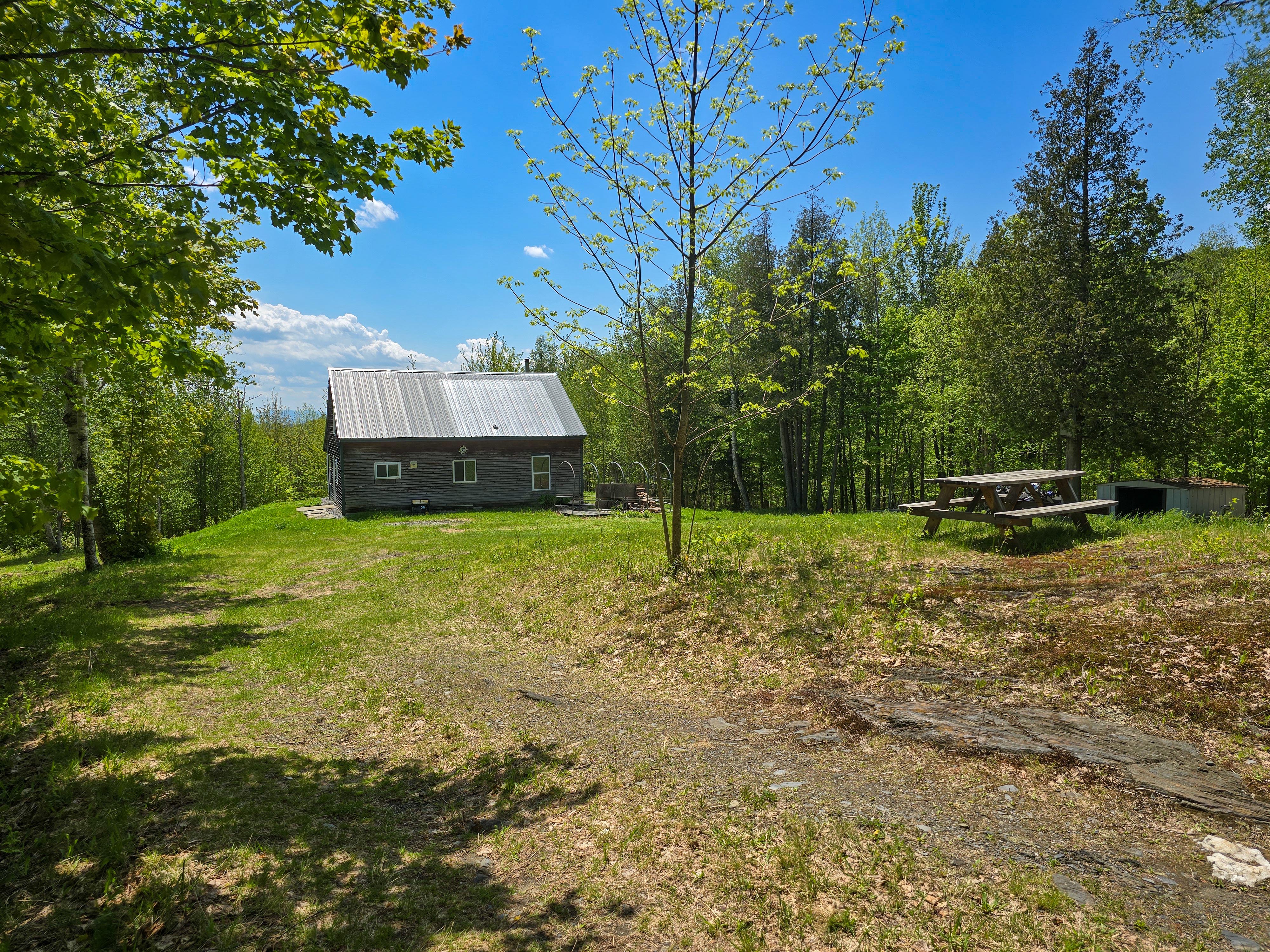 Listing Image 8