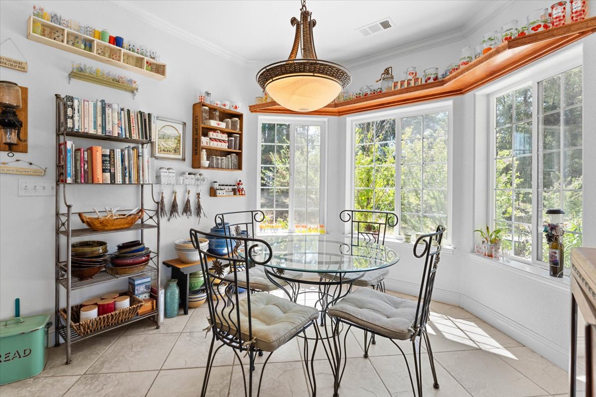 Alger Vineyards and More