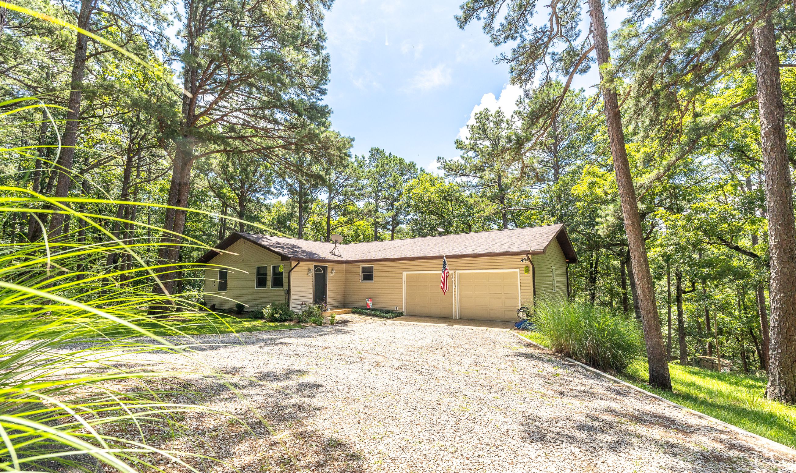 Boulder Pine Hollow