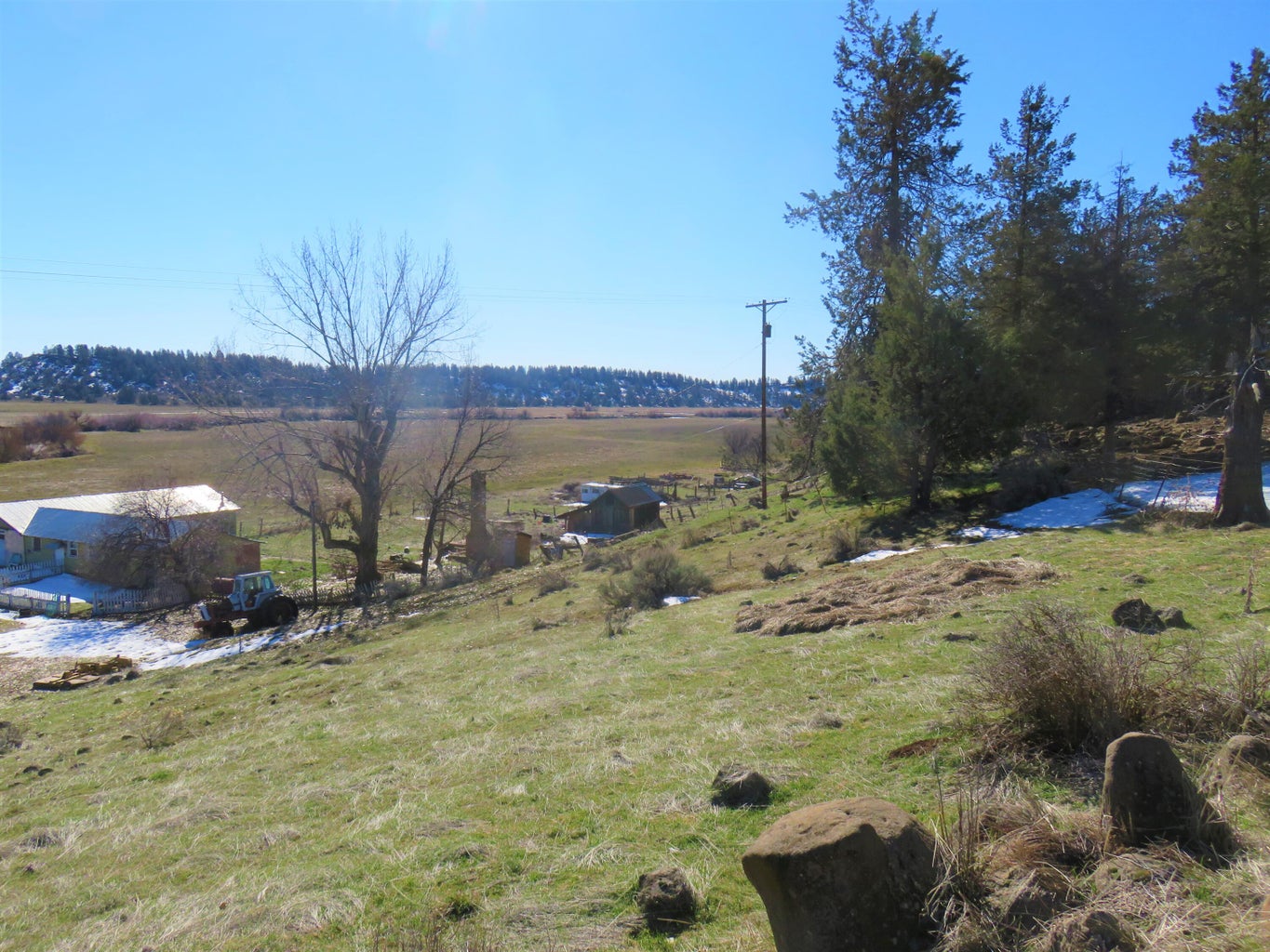 Lennon Lookout Ranch