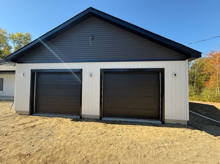 Contemporary Ranch in a Country Setting