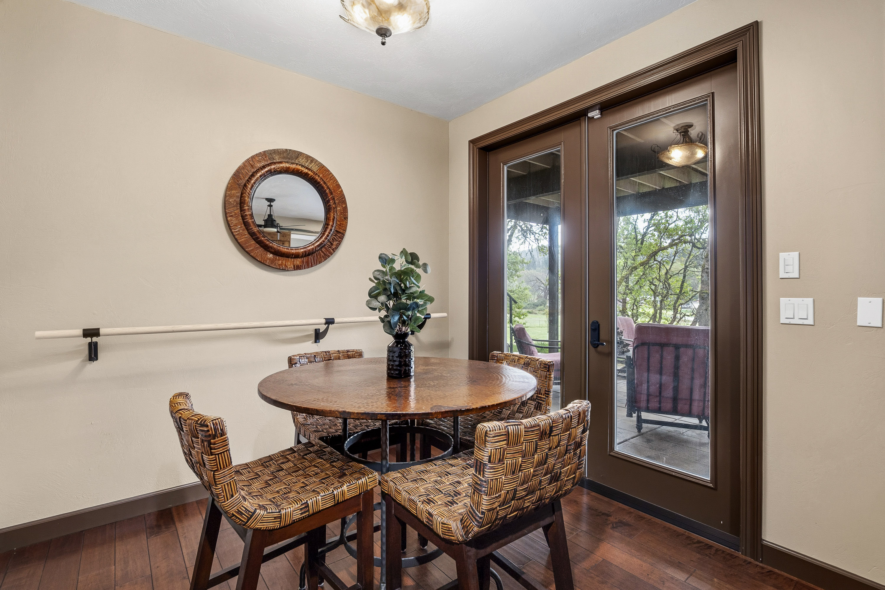 6200 Old Stage Road