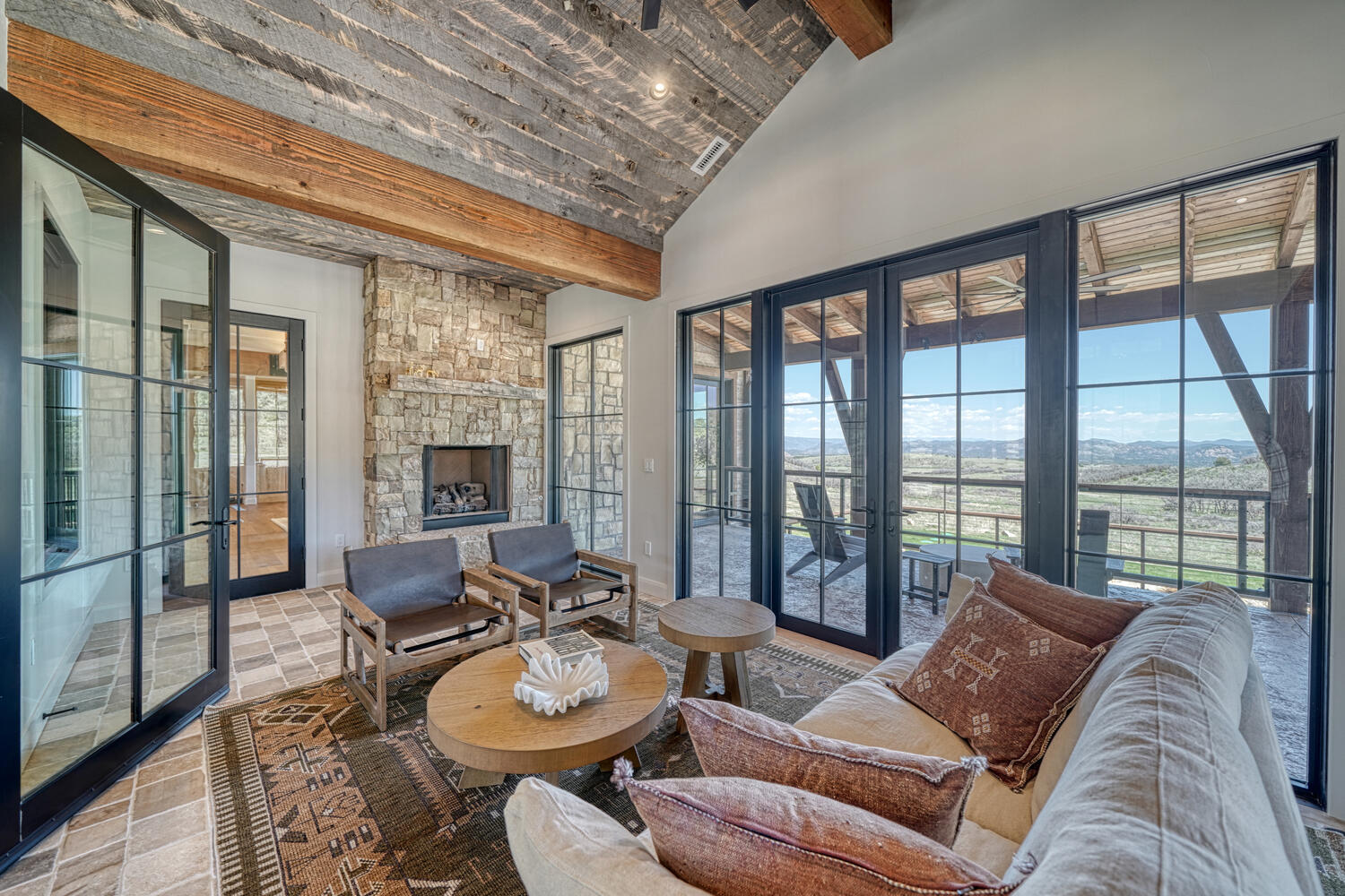 An heirloom-quality ranch estate set on 100 private acres at Maytag Mountain Ranch.