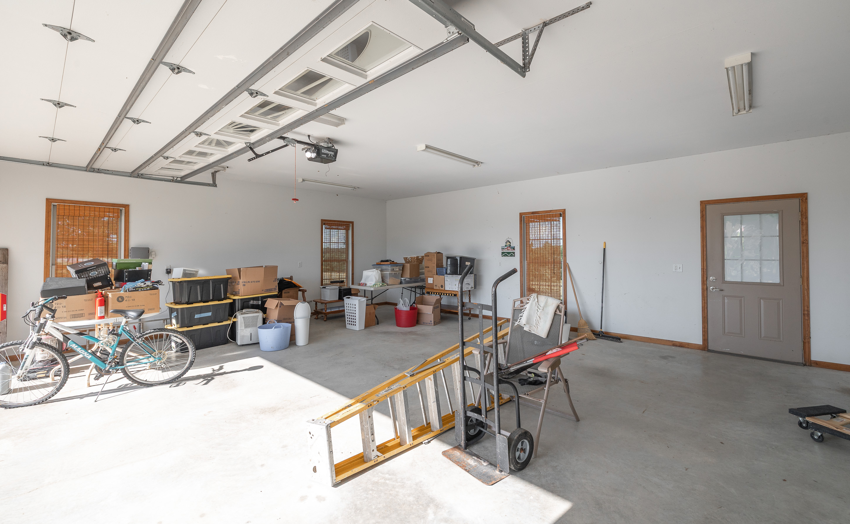 Listing Image 39