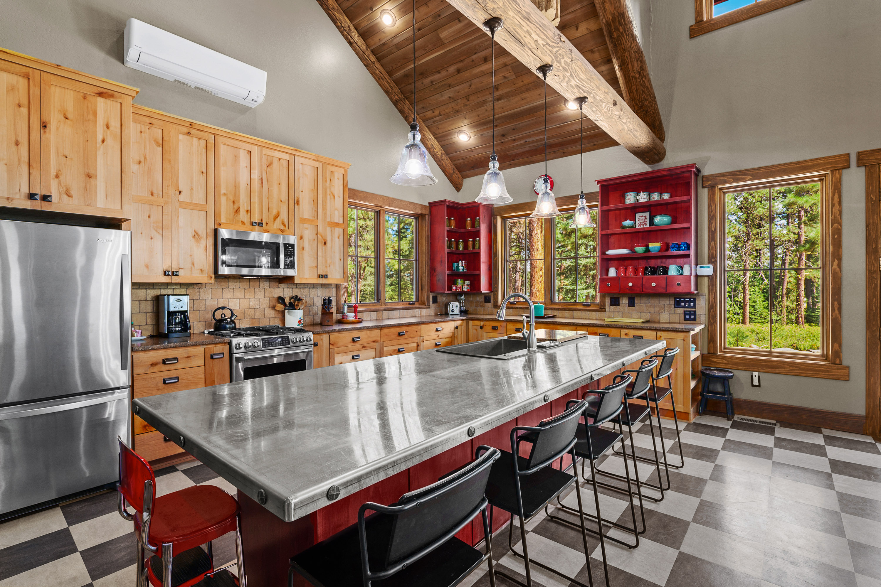 Listing Image 11