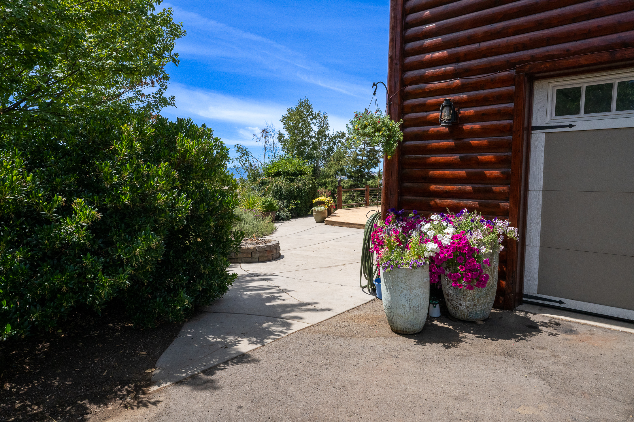Listing Image 90