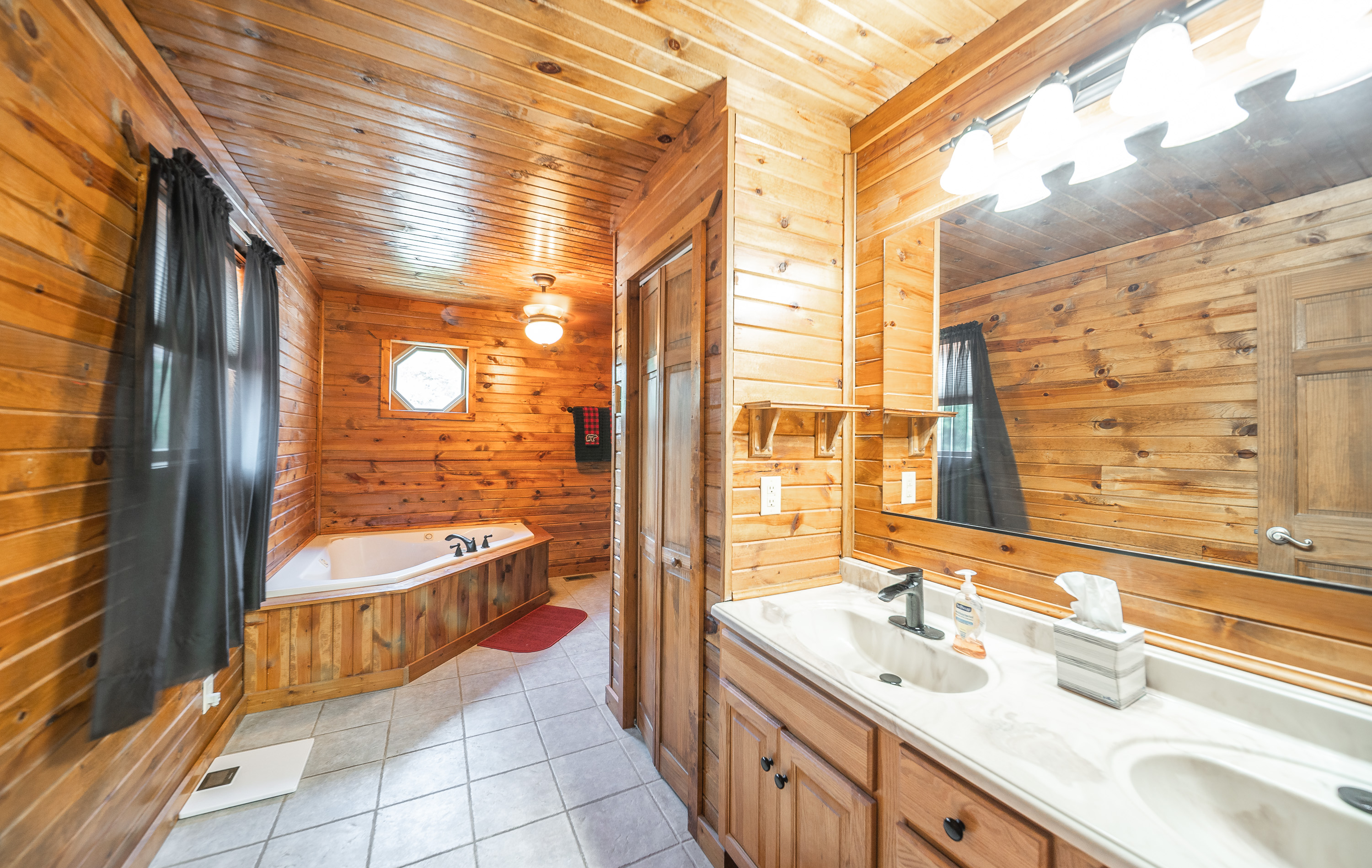 Coombs Luxury Cabin