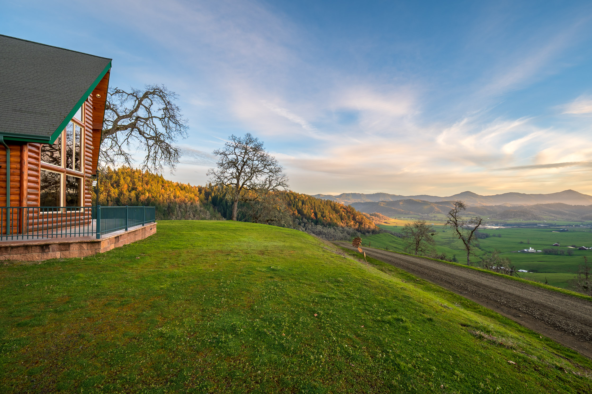 N Umpqua Ranch - 10181 N Umpqua Hwy
