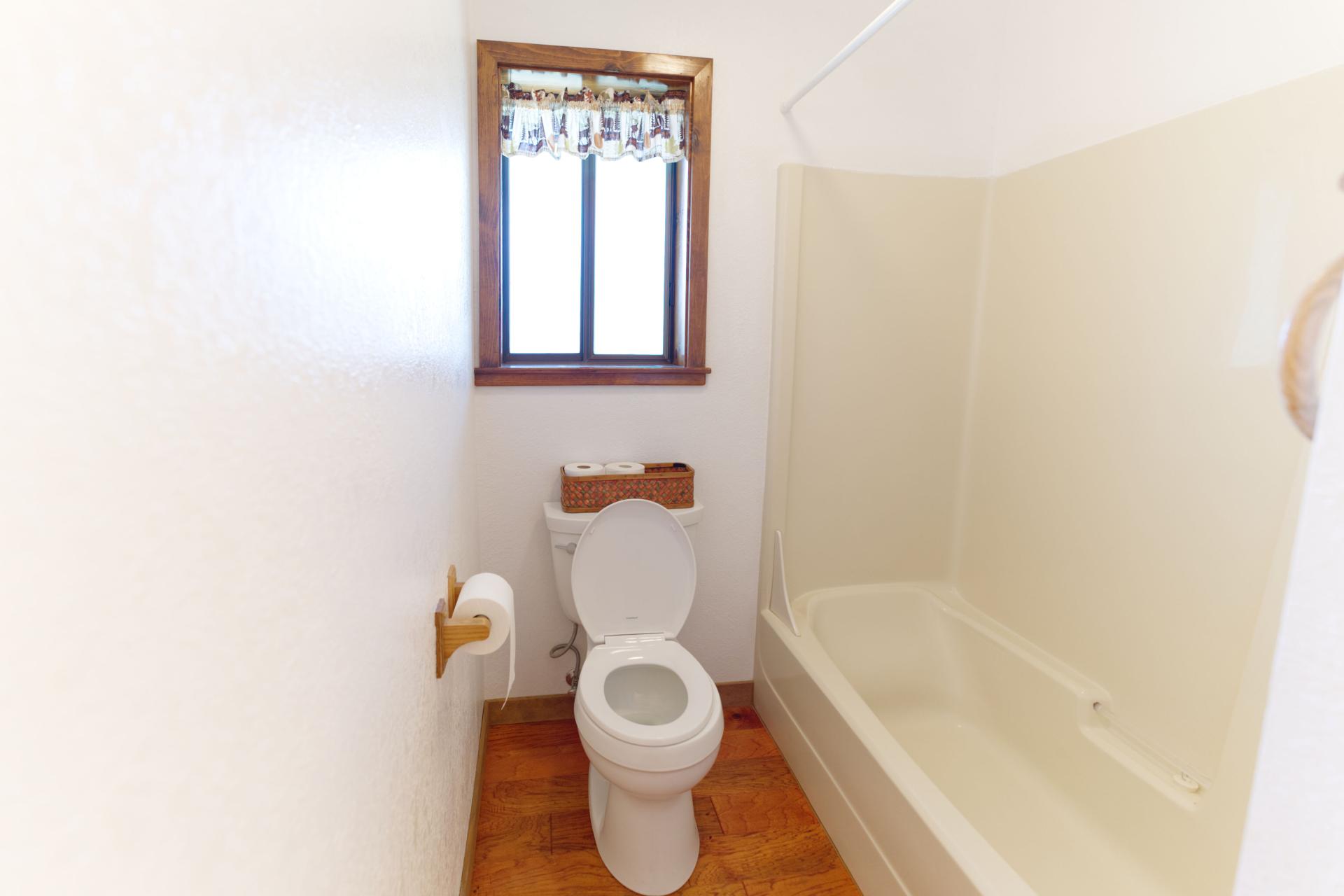 Listing Image 17
