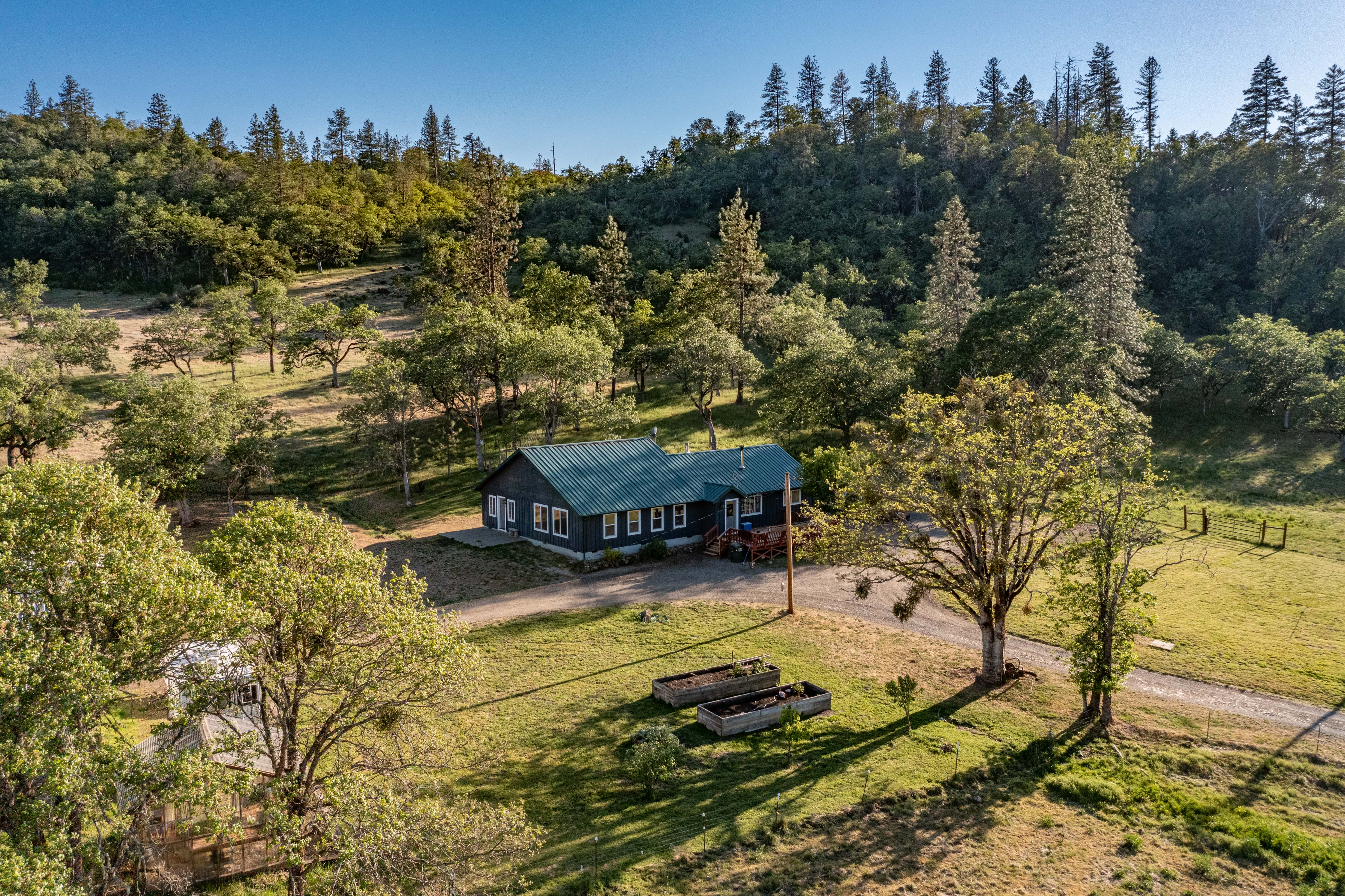 Listing Image 44
