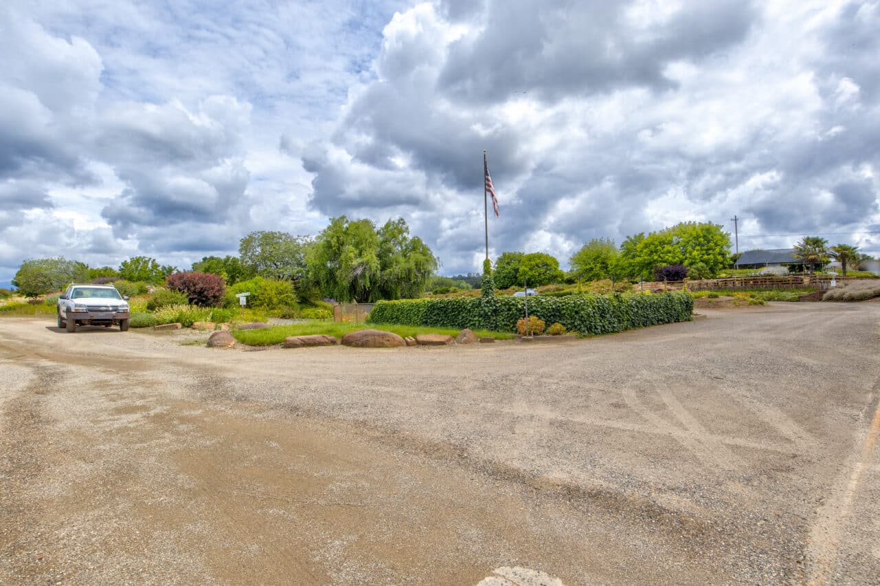 Listing Image 59
