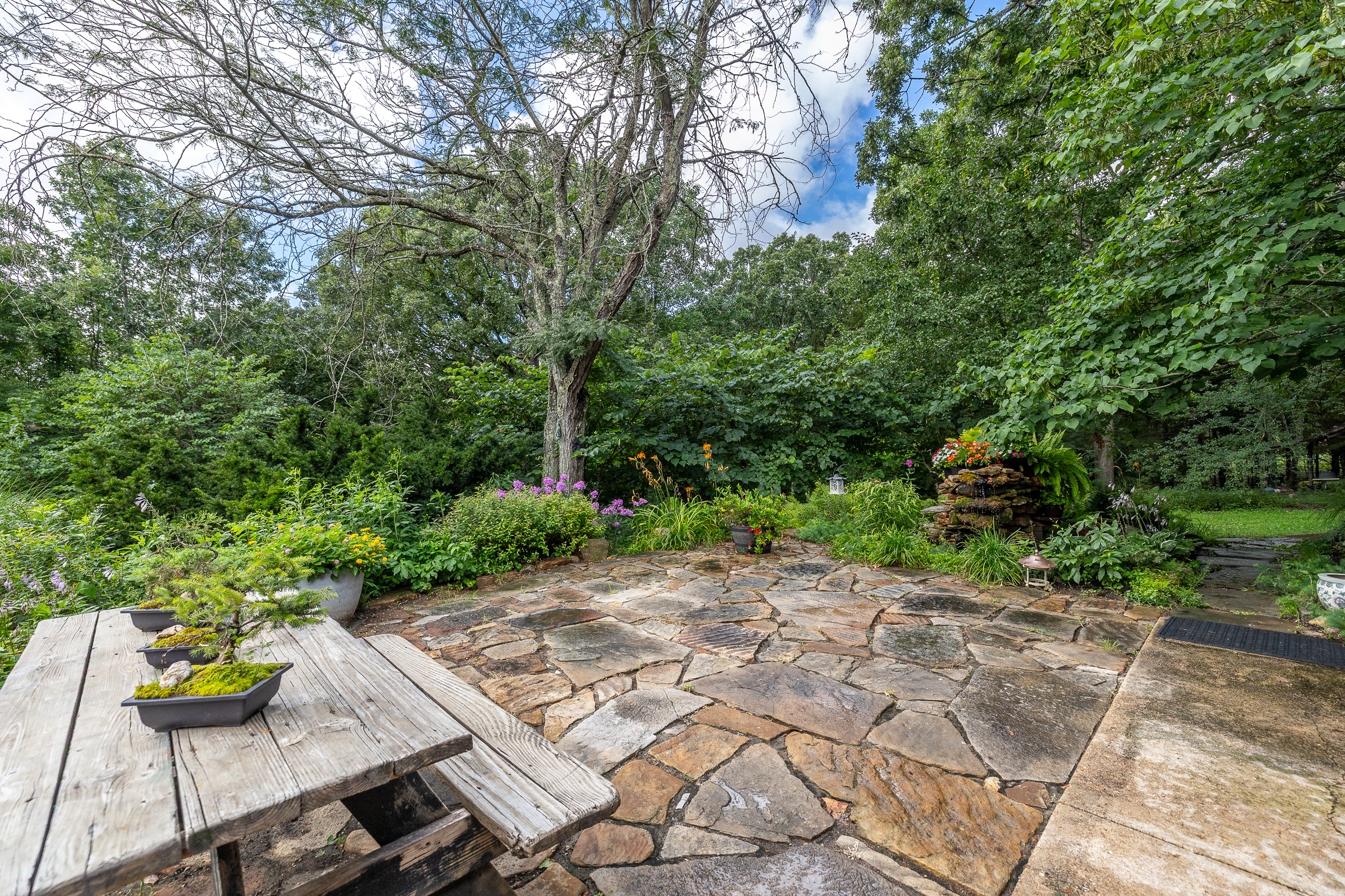 Verdant Bloom Retreat