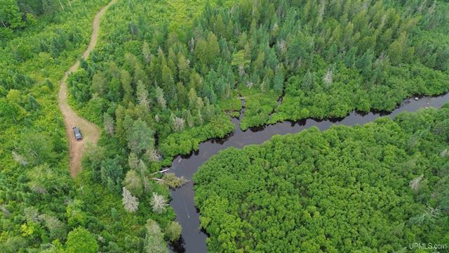 Pure Seclusion River Frontage 50181073