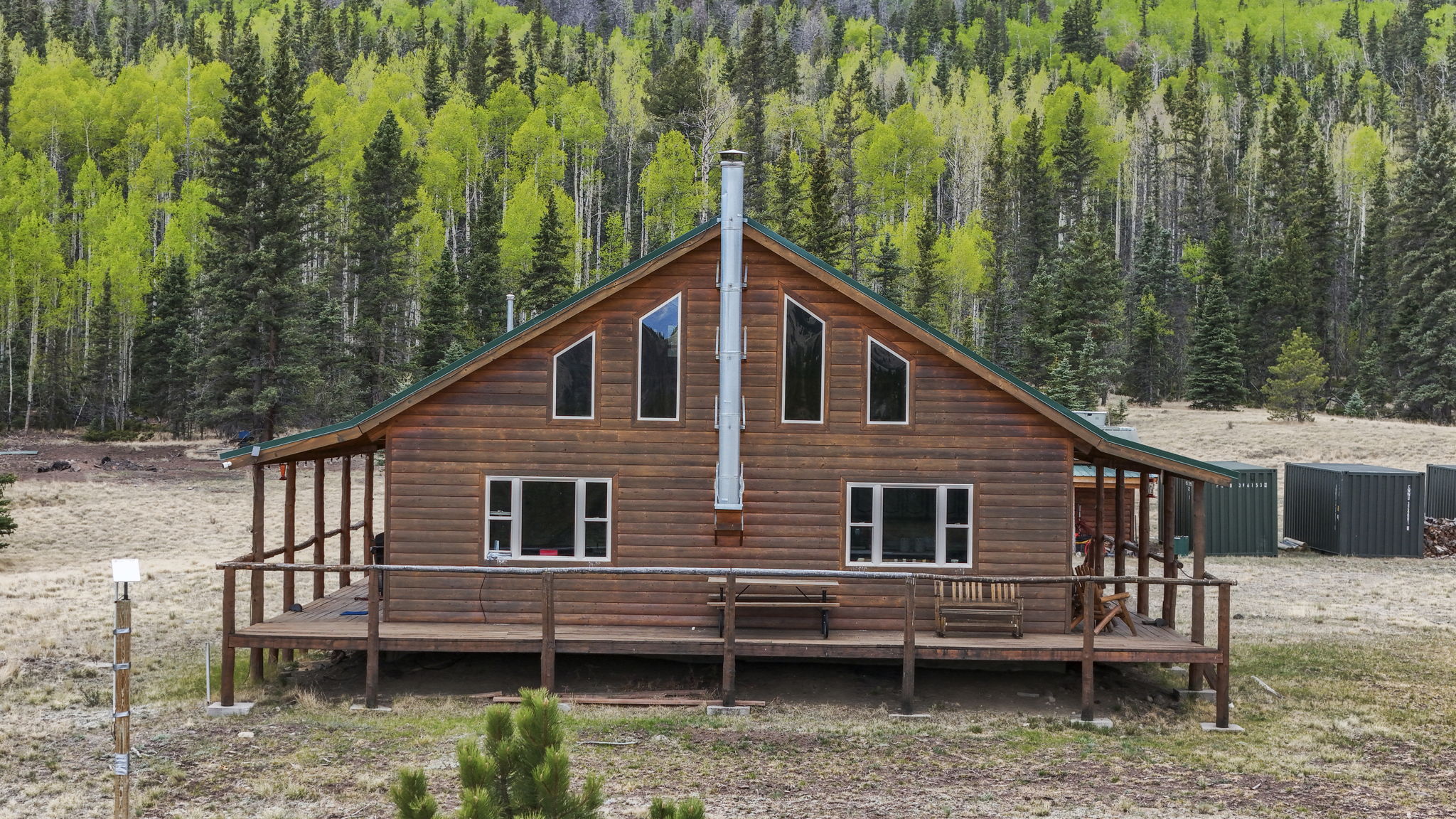 Listing Image 4