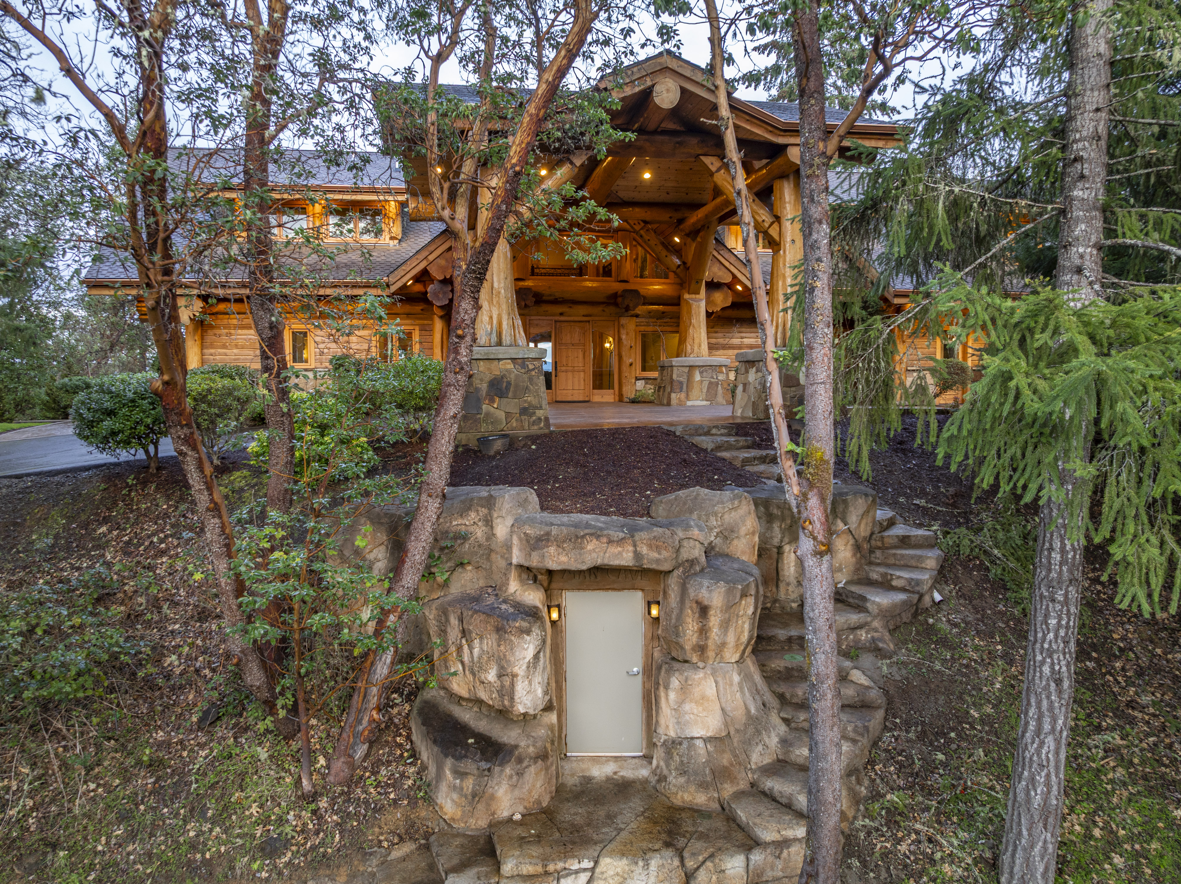 500 Westridge Lane