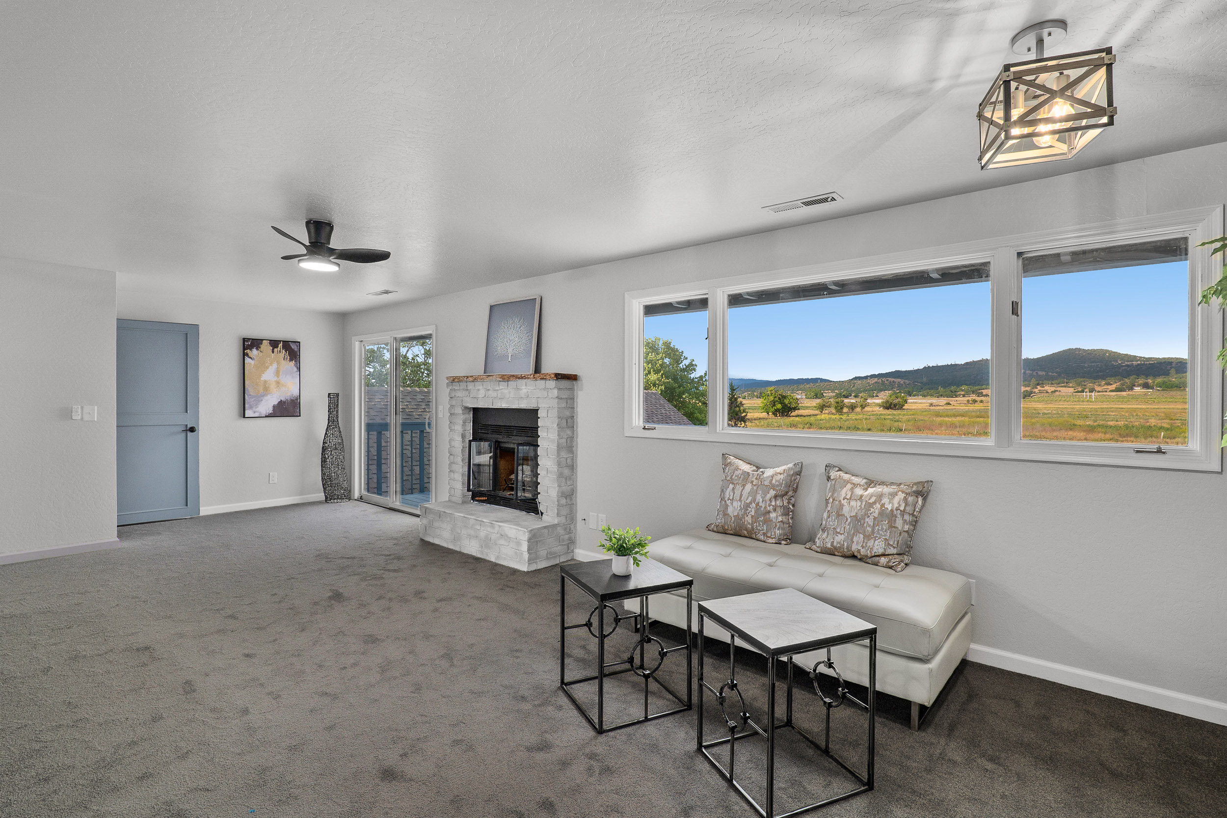 Mountain View Acres - 5900 McLoughlin Drive