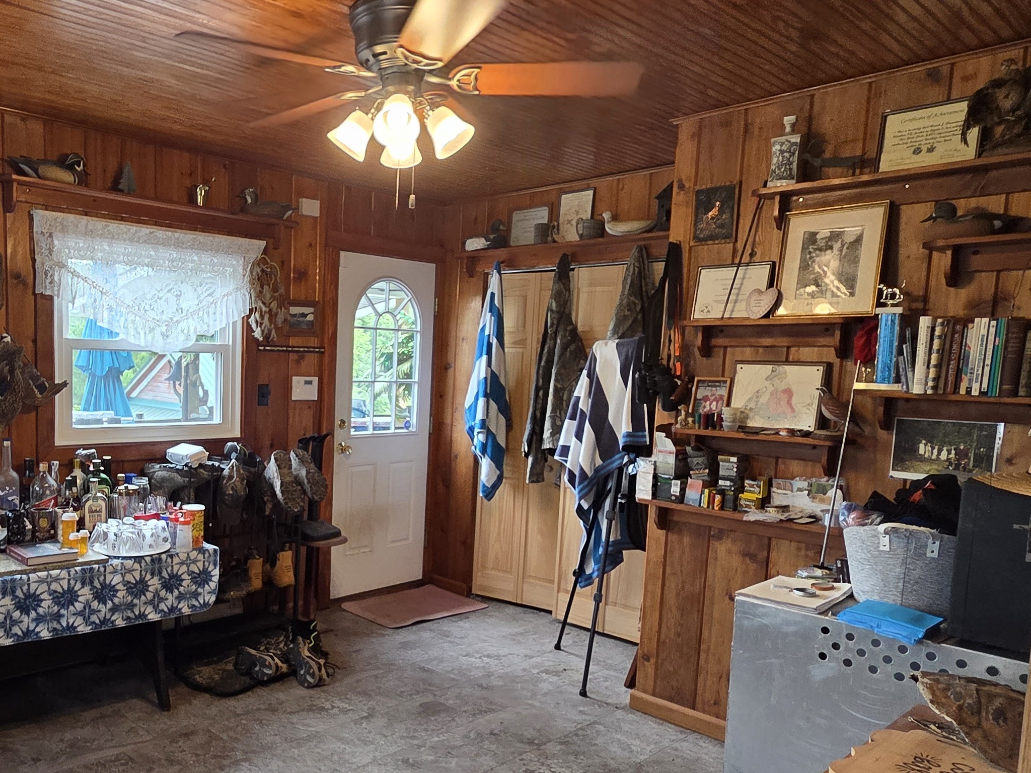 Listing Image 9