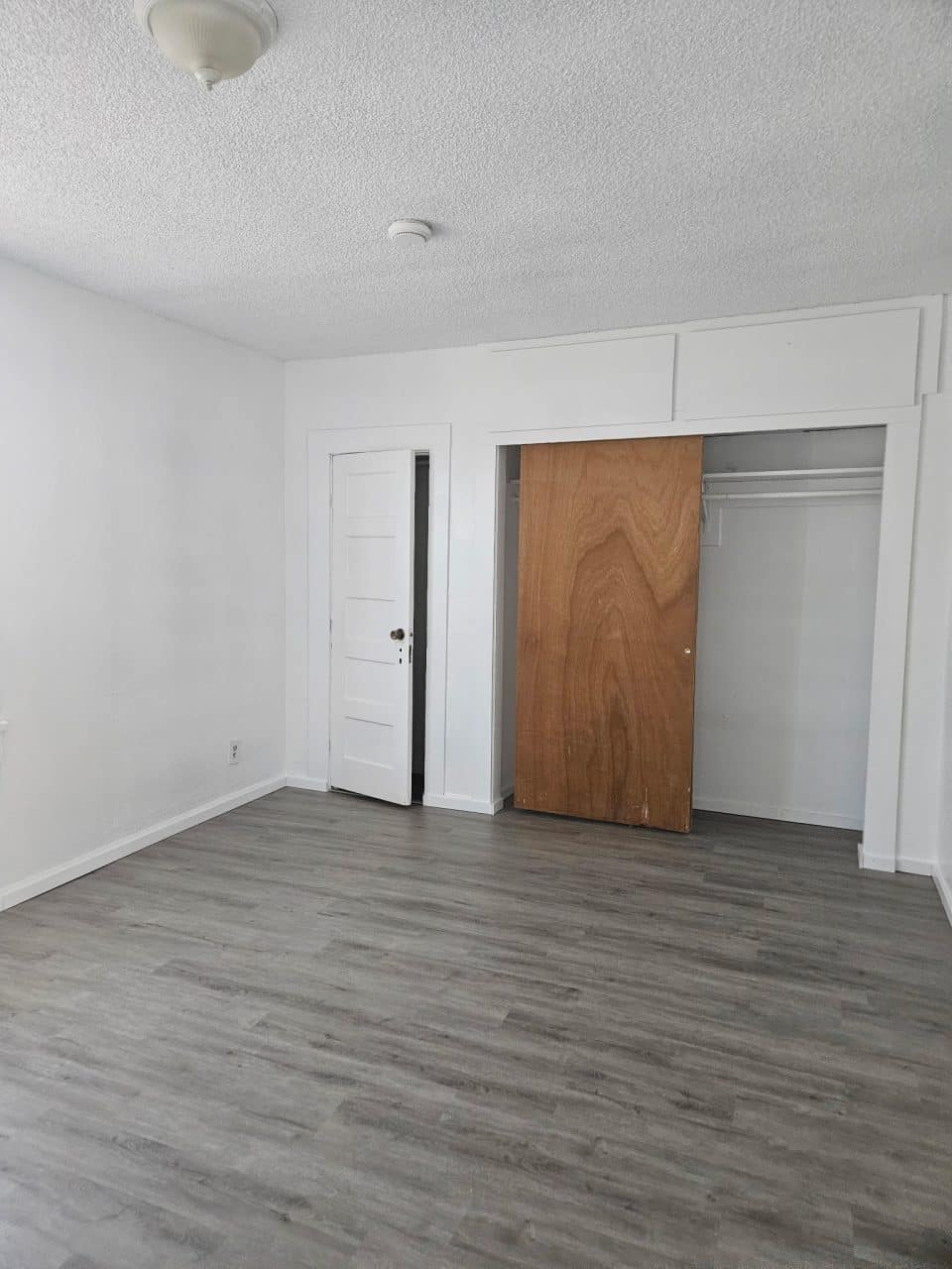Listing Image 54