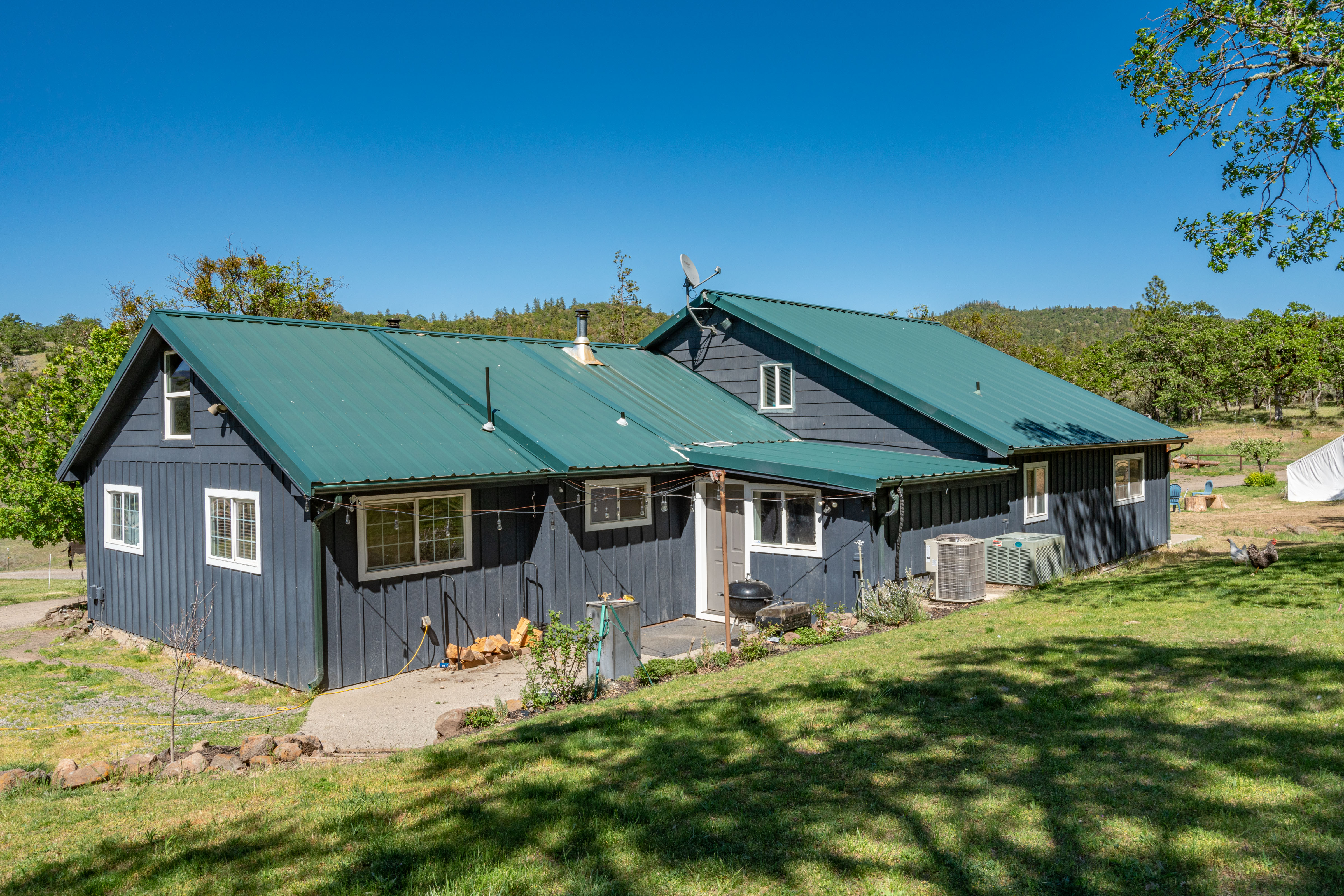 Listing Image 54