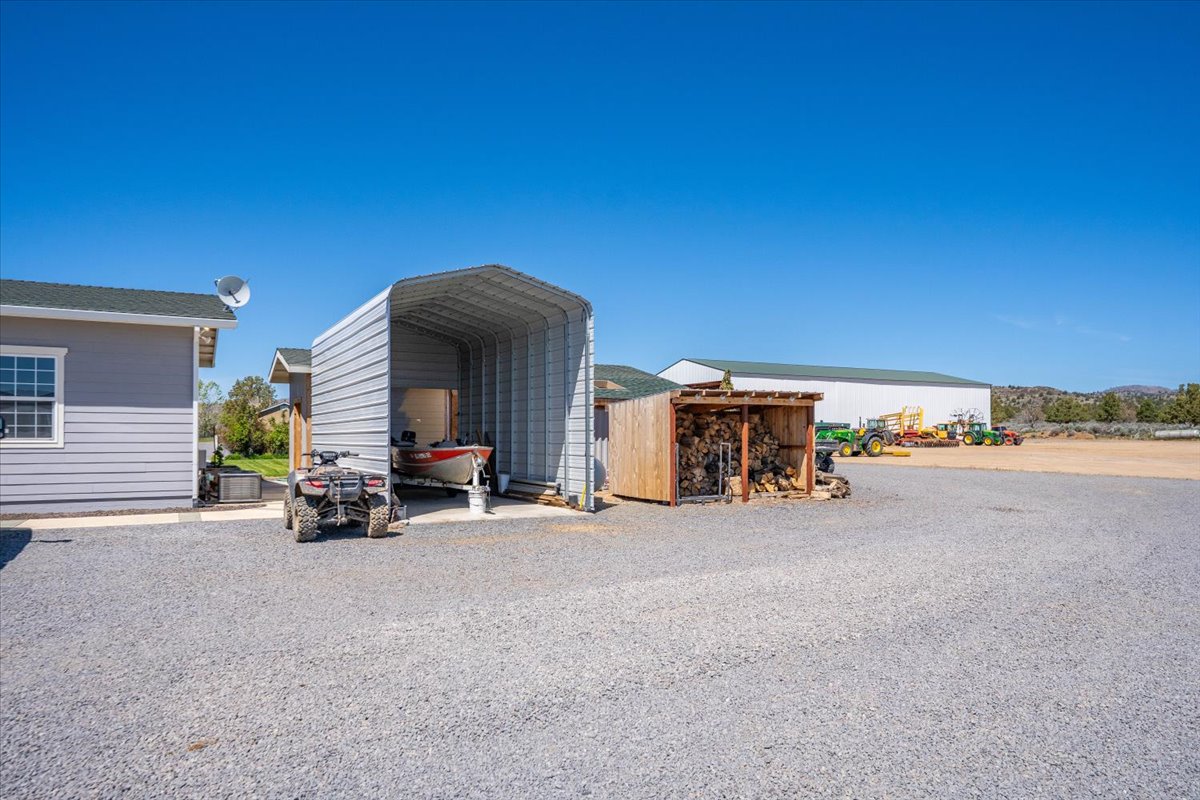 Listing Image 80