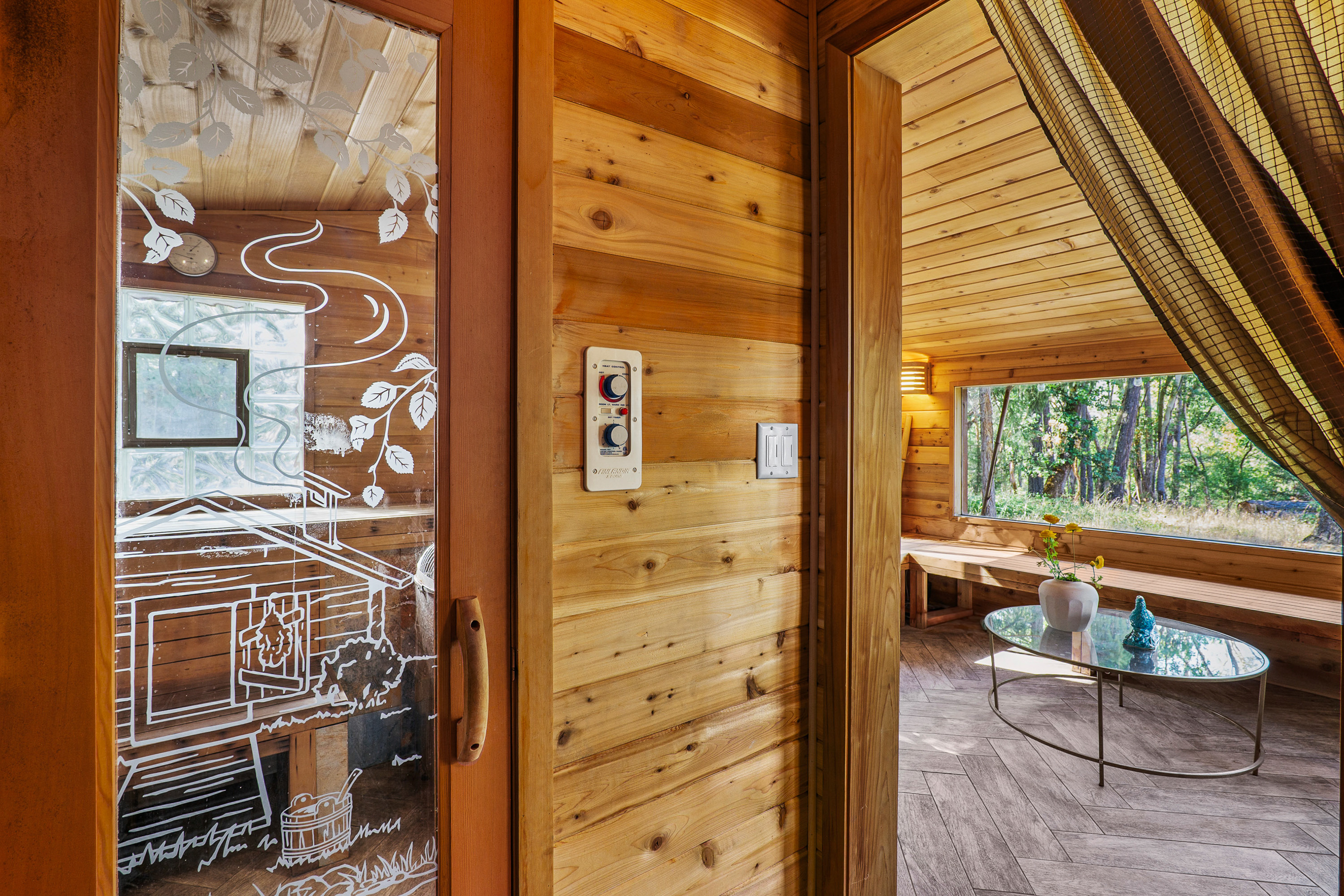 Applegate River Retreat - 11677 Hwy 238