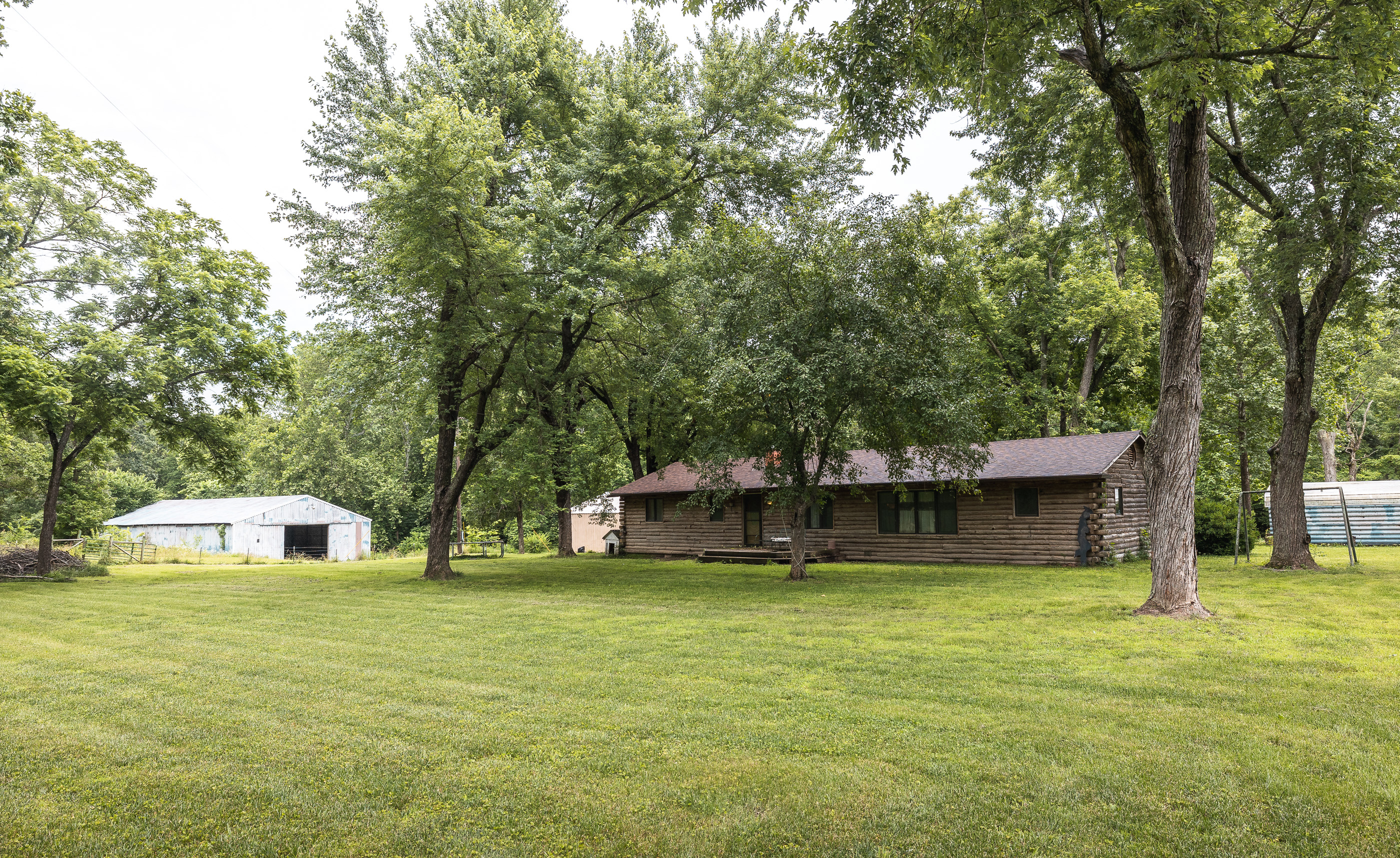Chateau Creek Farm
