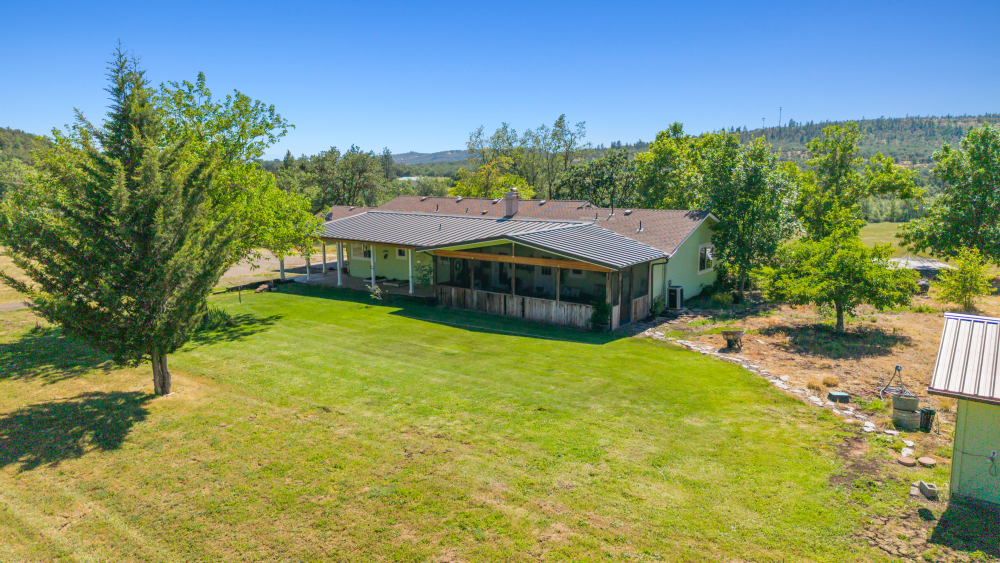 800 Hillandale Circle