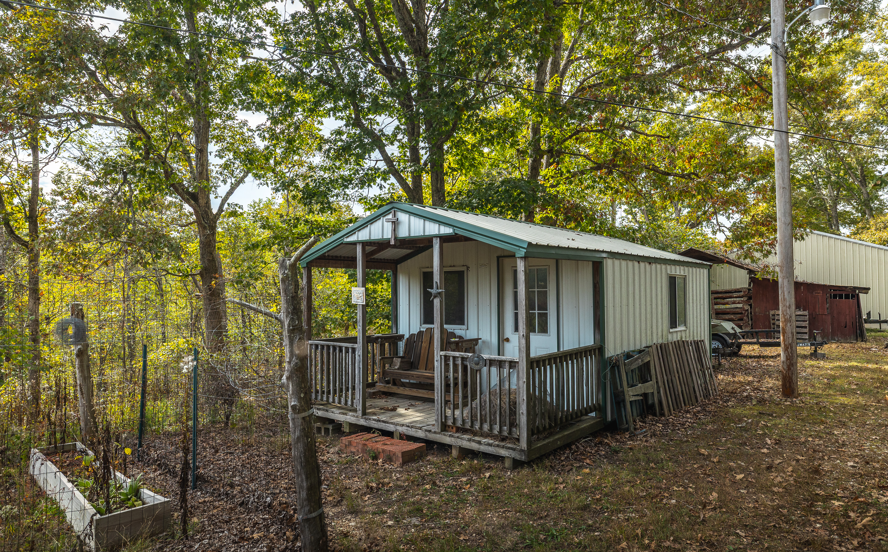 Little Gladden Creek Hunter