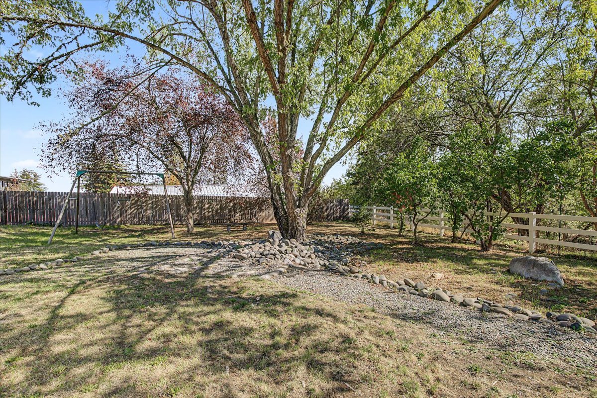 Listing Image 49