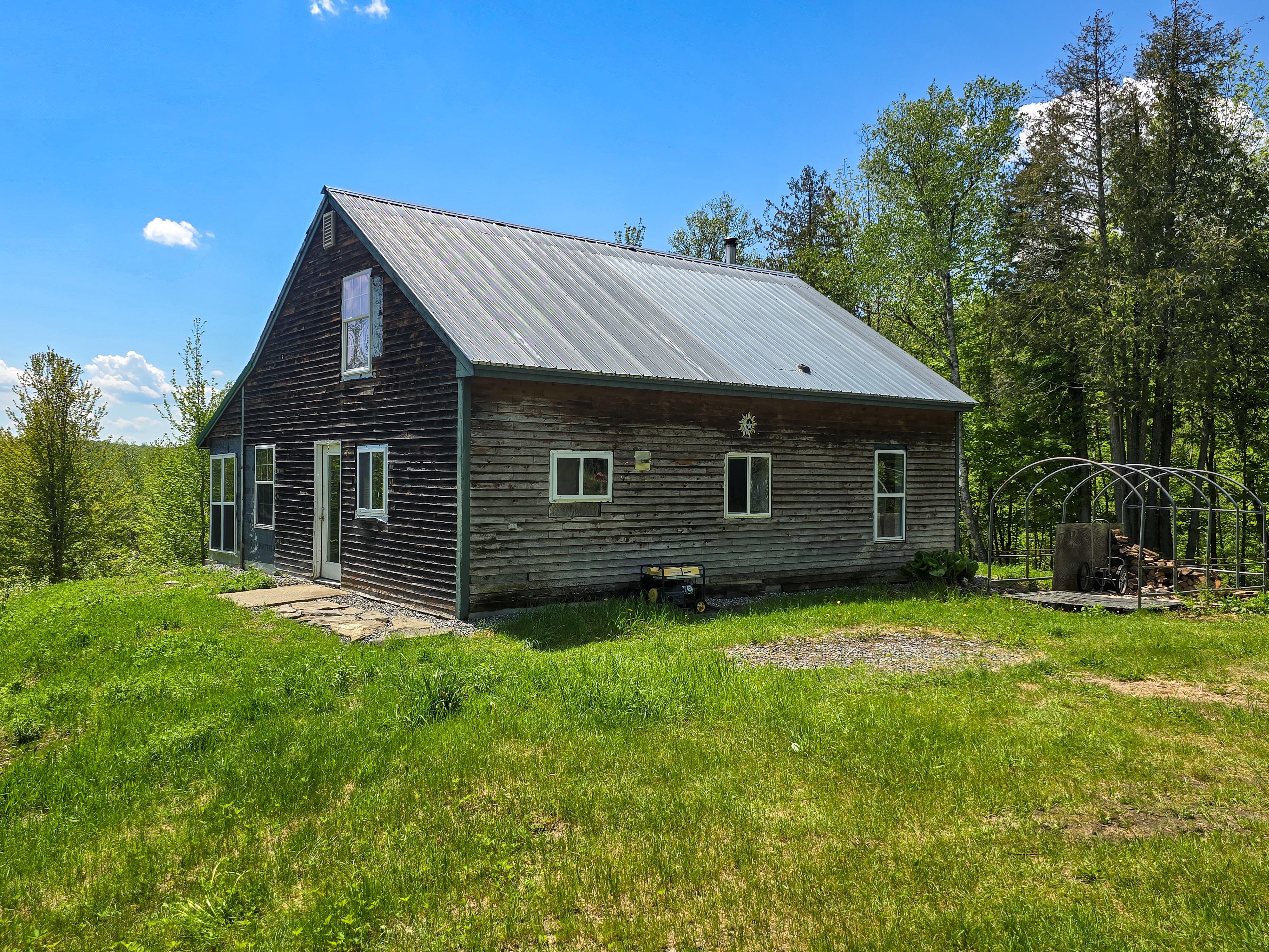 Listing Image 9