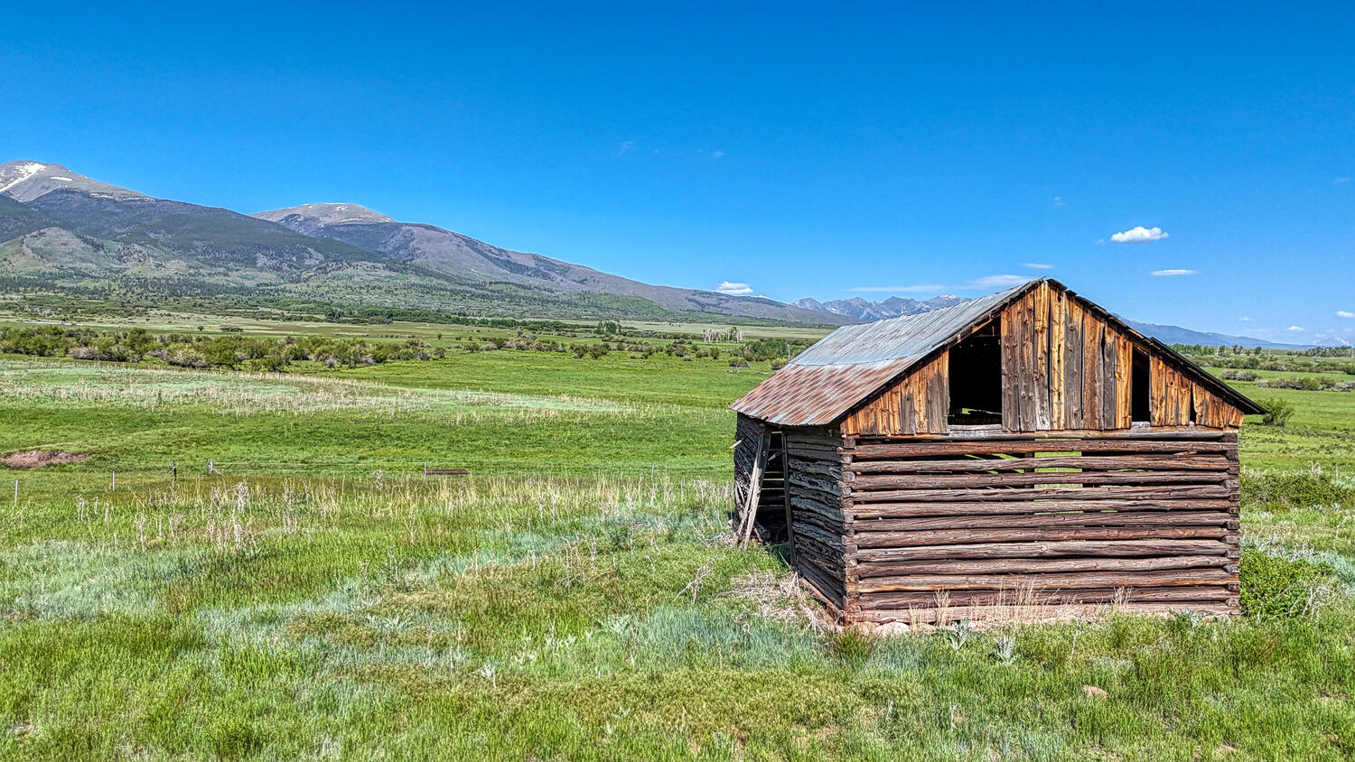 Looking for the perfect mountain ranch with none of the associated headaches? This is it!