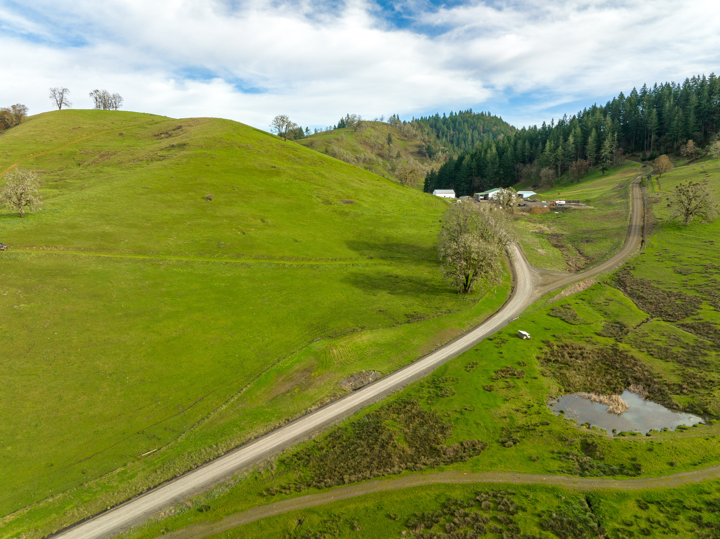 N Umpqua Ranch - 10181 N Umpqua Hwy